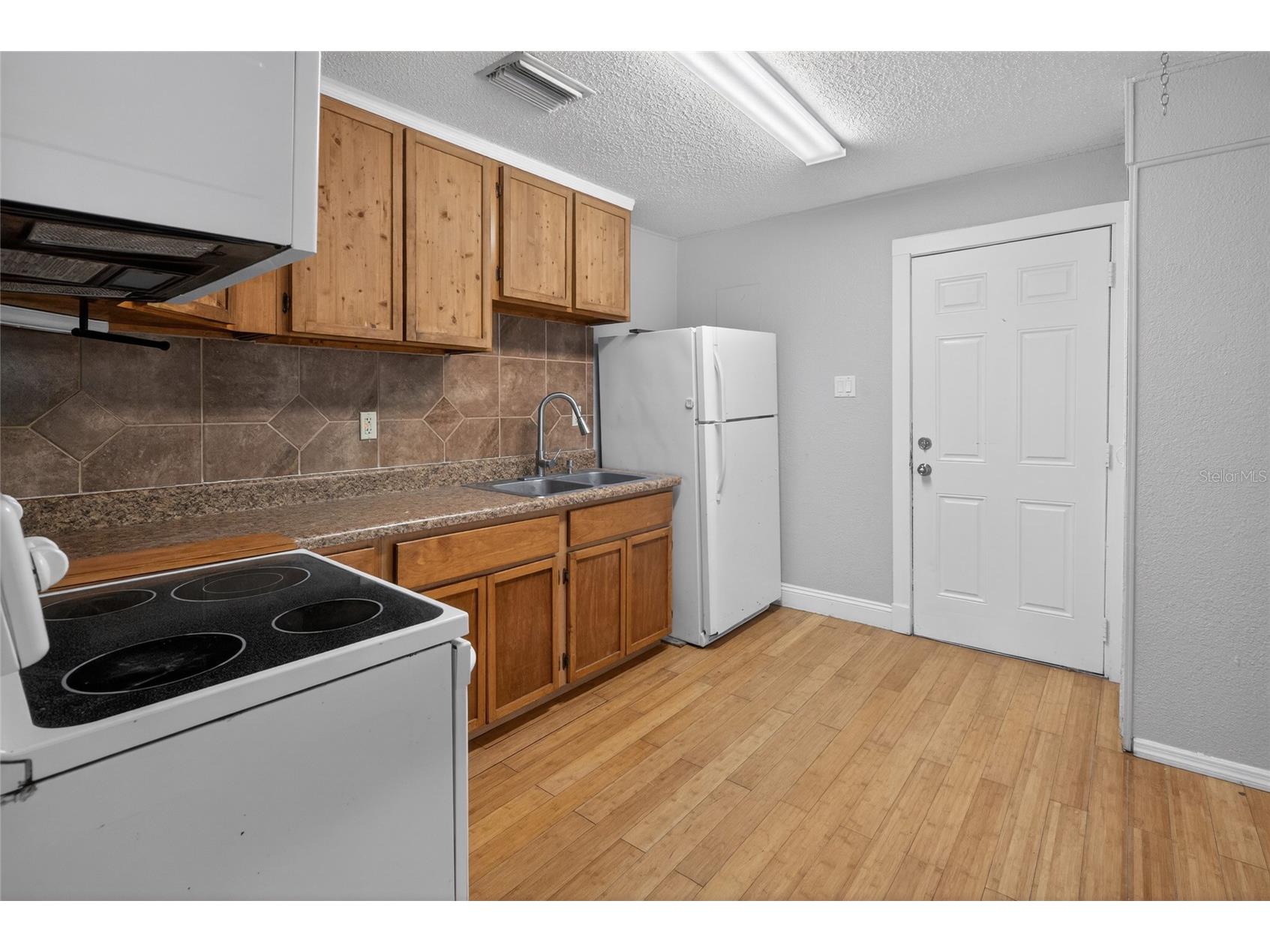18455 Shady Side Drive Brooksville FL 34601 TB8508518 image11