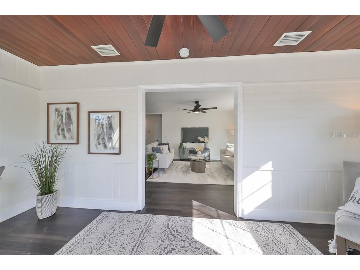 1846 3rd Street S Saint Petersburg FL 33705 TB8441944 image11