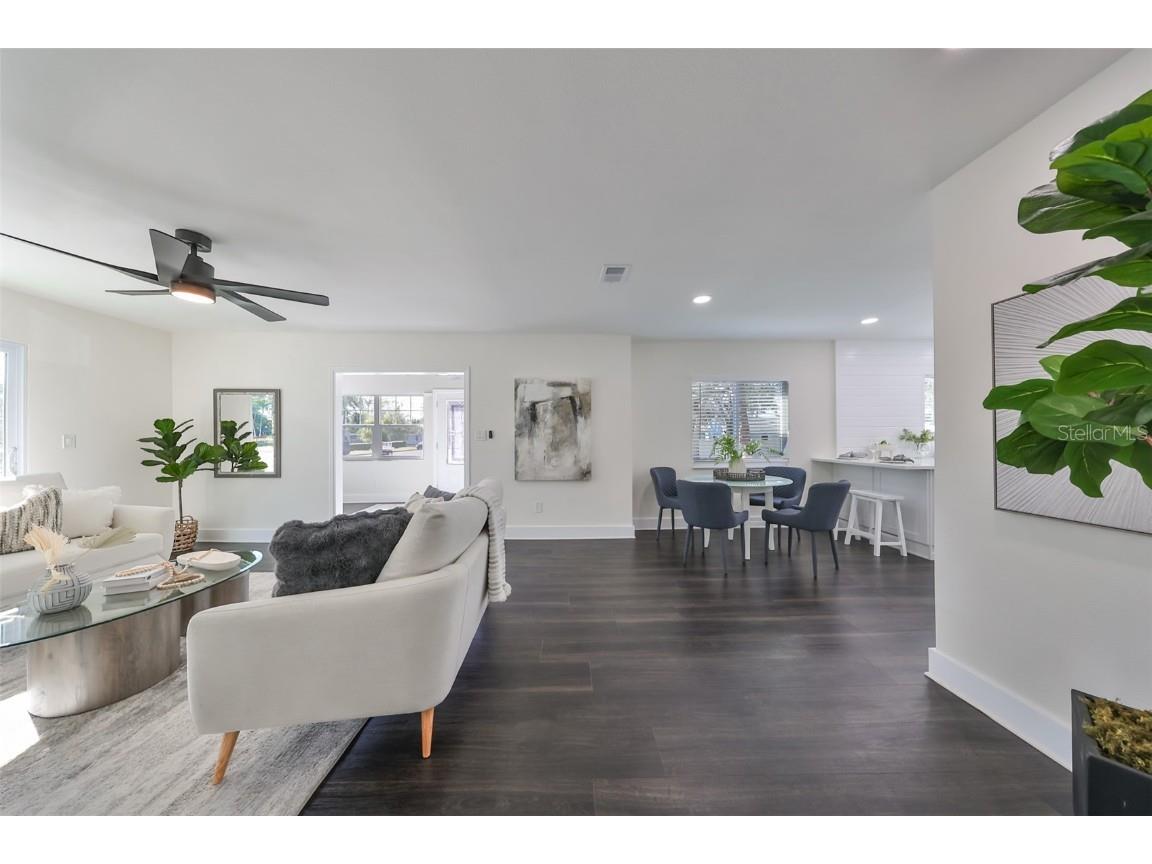 1846 3rd Street S Saint Petersburg FL 33705 TB8441944 image16