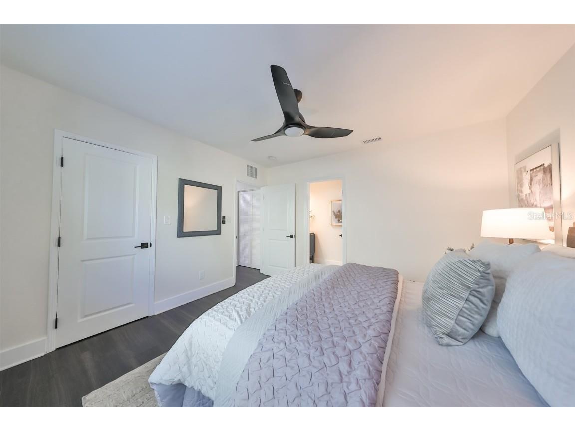 1846 3rd Street S Saint Petersburg FL 33705 TB8441944 image24