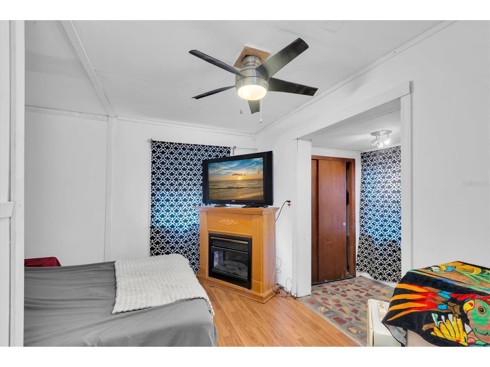 1846 51st Street S Gulfport FL 33707 TB8492890 image15