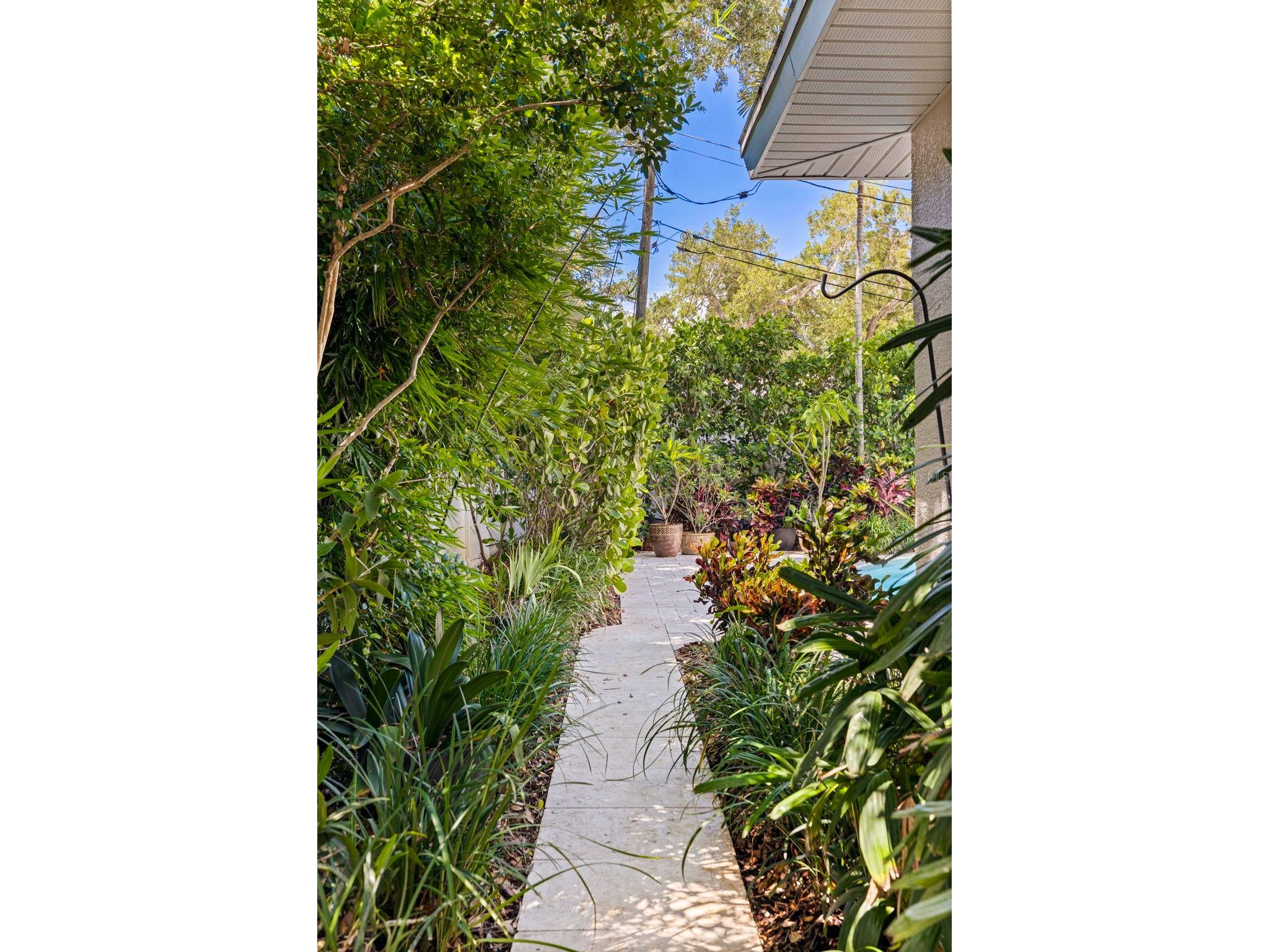1846 Coffee Pot Boulevard NE Saint Petersburg FL 33704 - COFFEE POT BAYOU TB8519019 image56