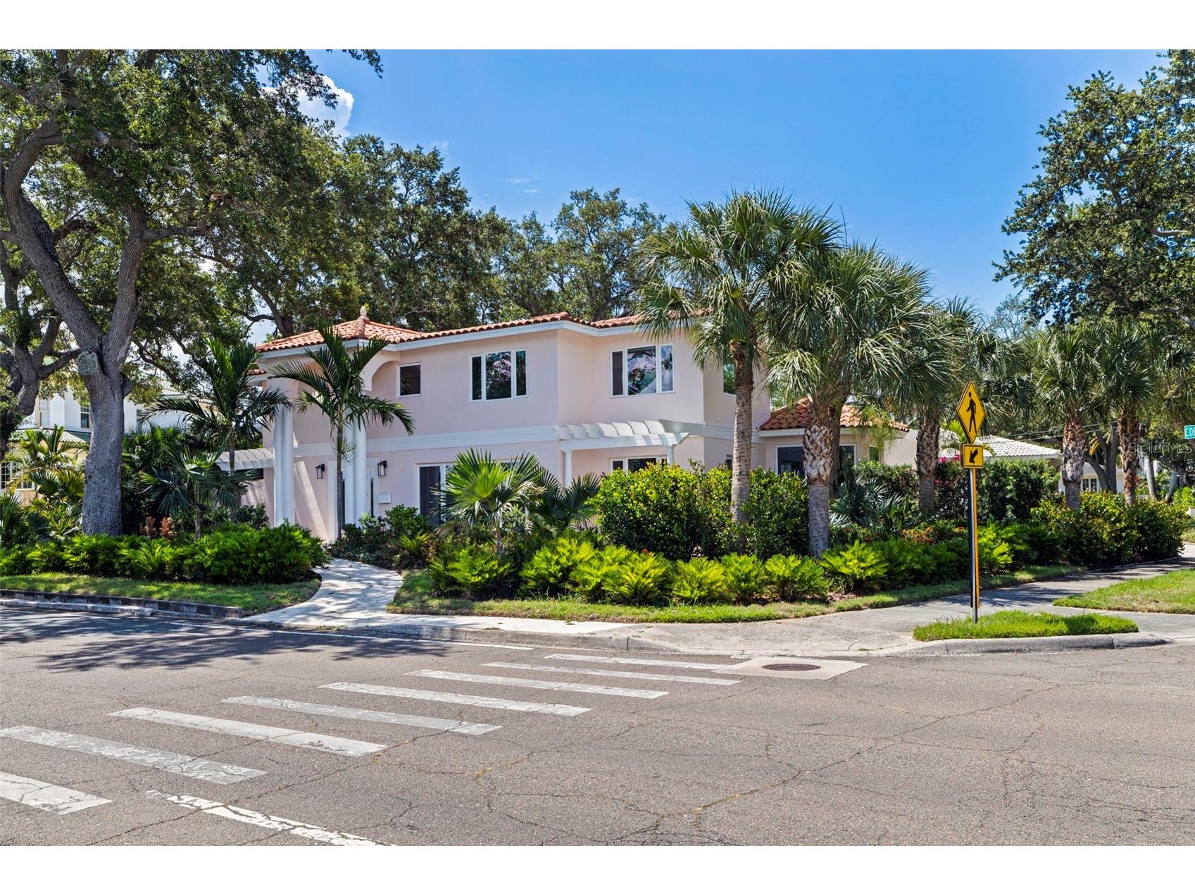 1846 Coffee Pot Boulevard NE Saint Petersburg FL 33704 - COFFEE POT BAYOU TB8519019 image63