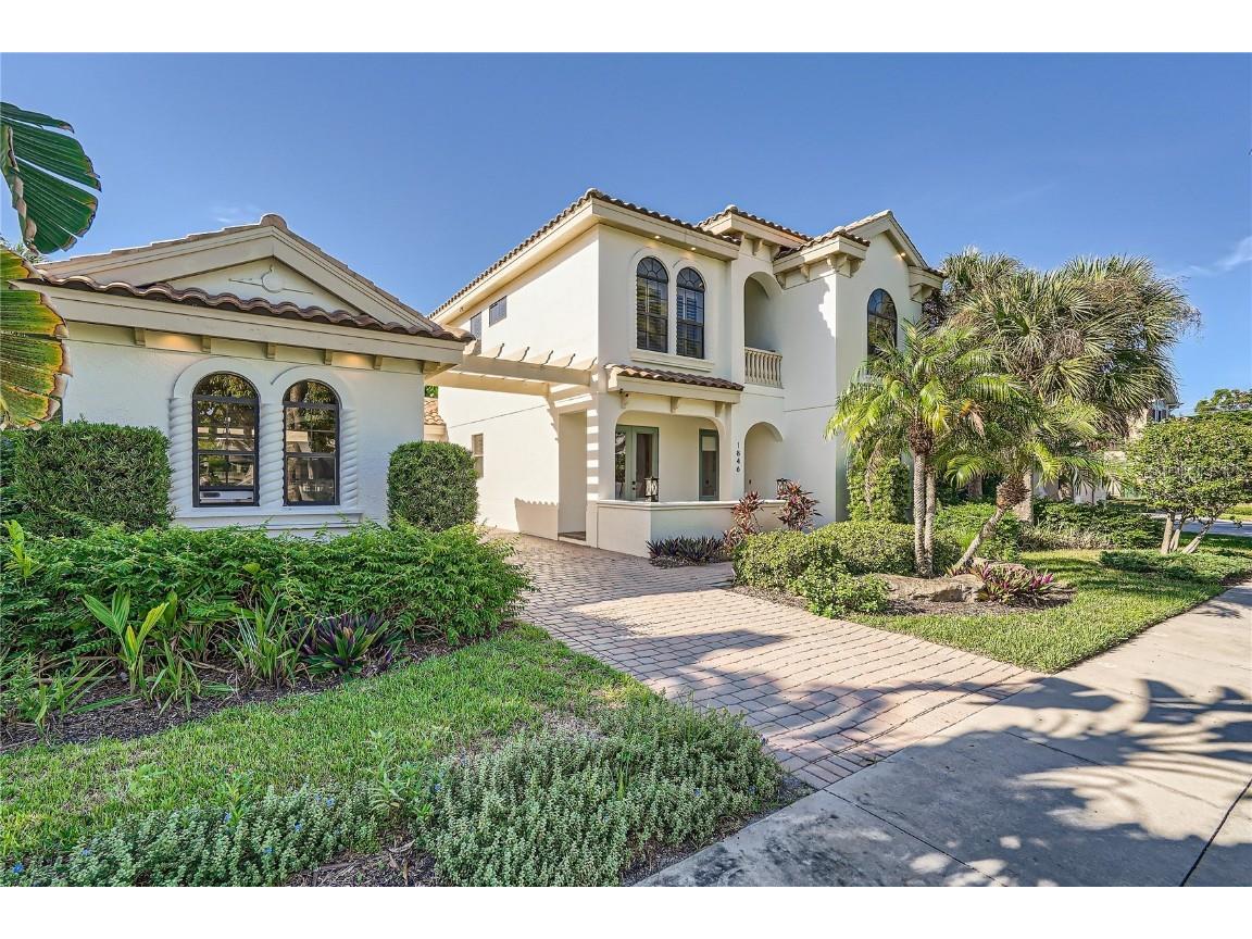 1846 Datura Street Sarasota FL 34239 N6129698 image1