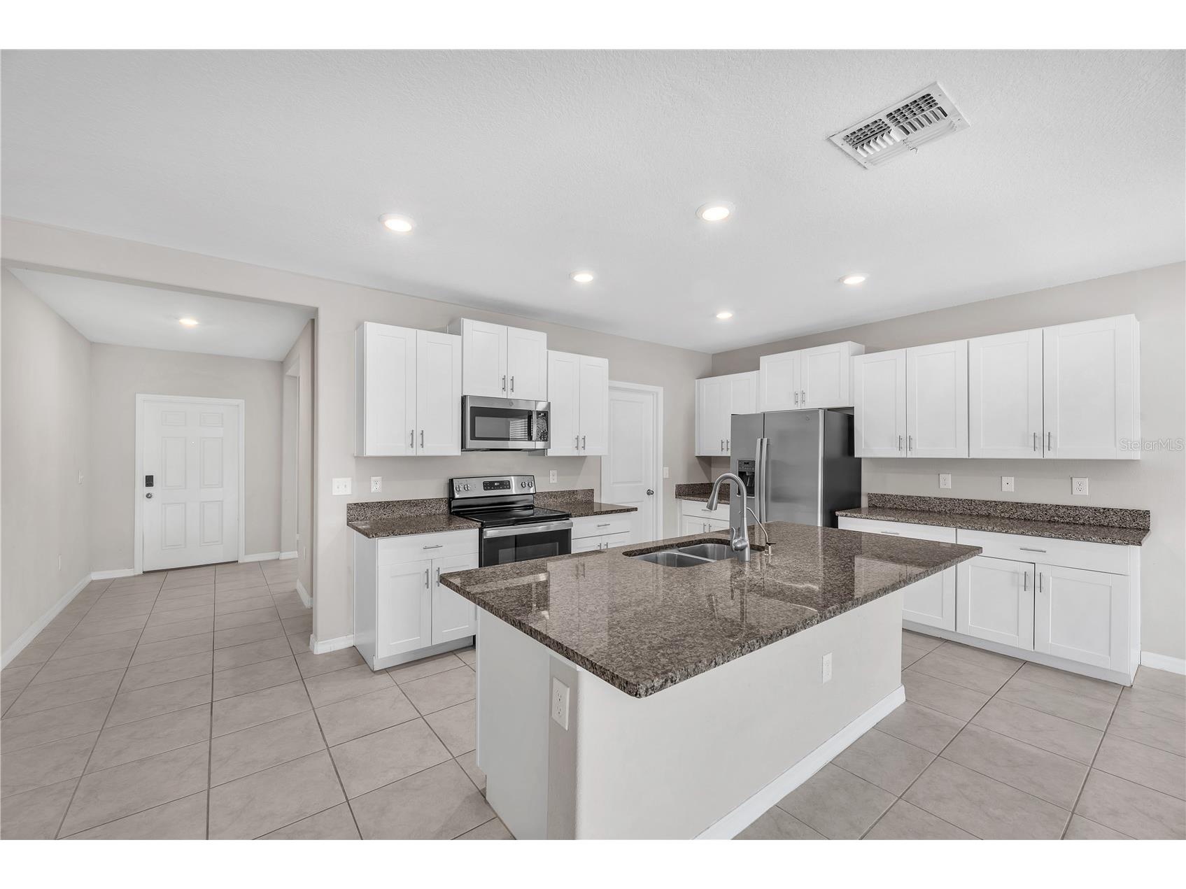 1846 Silver Star Place Ruskin FL 33570 TB8527814 image4