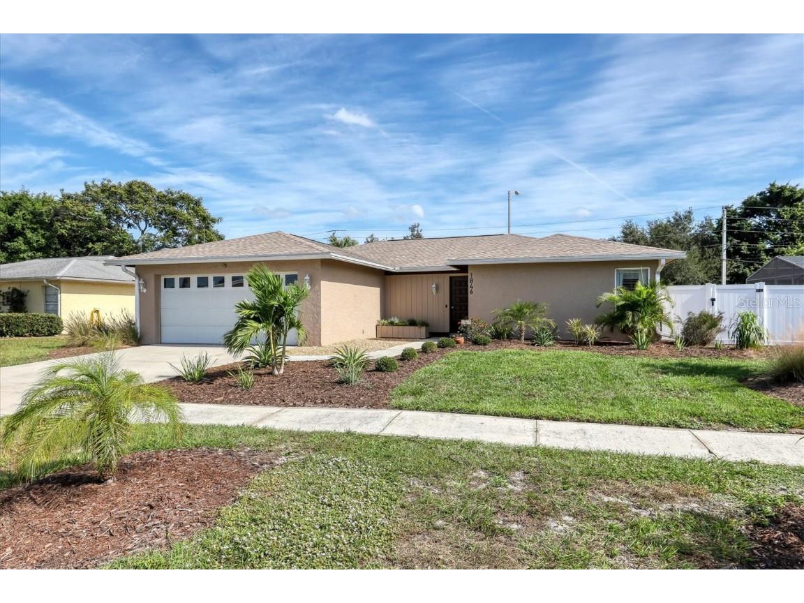 1846 Woodhaven Circle Sarasota FL 34232 A4589875 image1