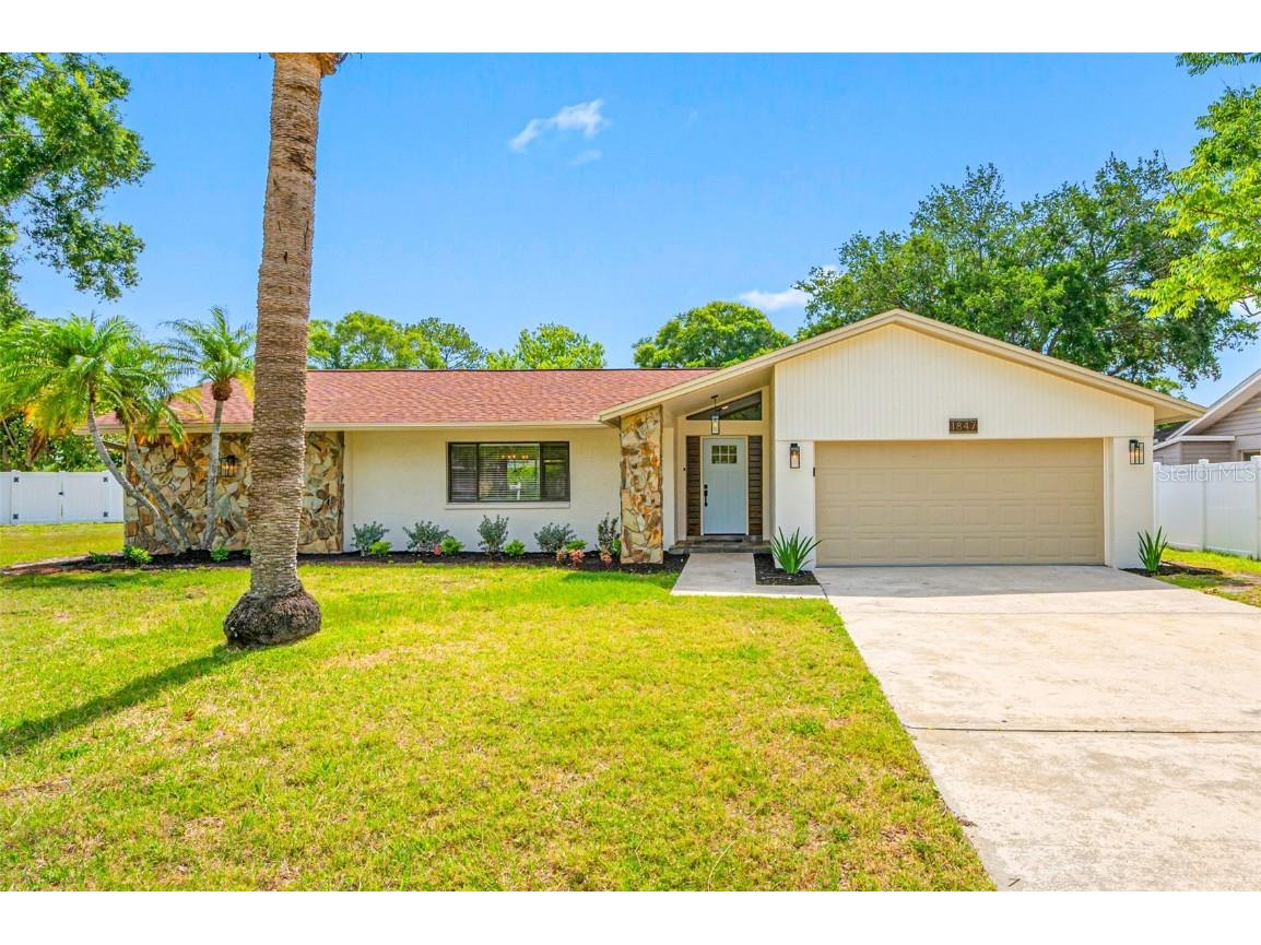 1847 Del Robles Terrace Clearwater FL 33764 U8243447 image1
