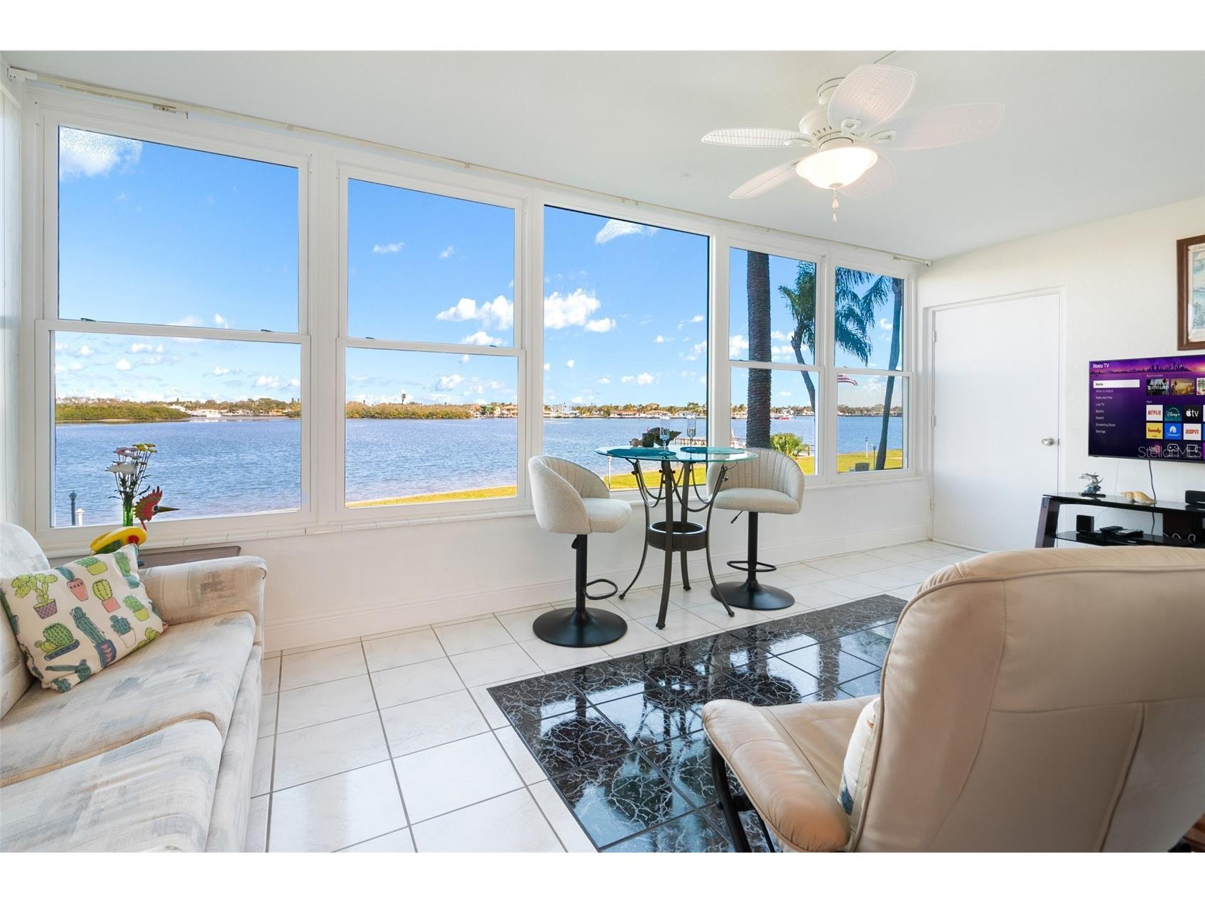 1847 Shore Drive S #204 South Pasadena FL 33707 TB8467060 image3