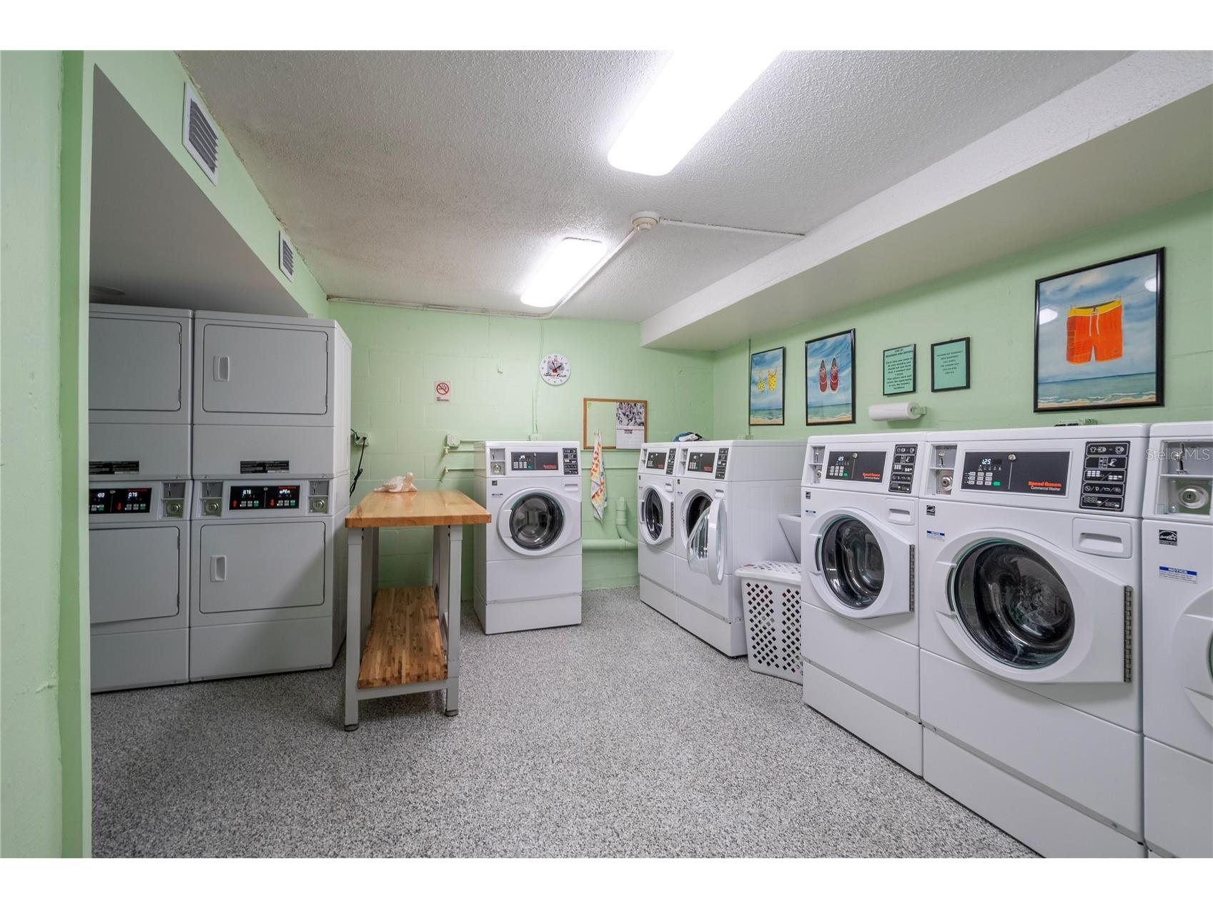 1847 Shore Drive S #204 South Pasadena FL 33707 TB8467060 image30