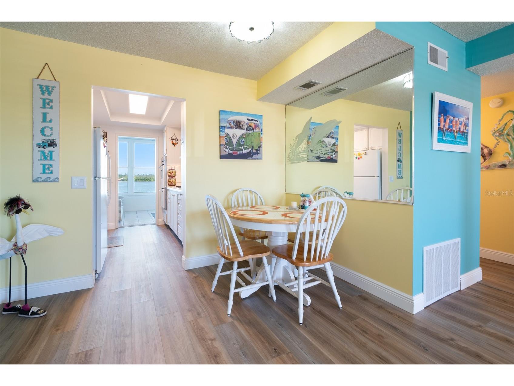 1847 Shore Drive S #204 South Pasadena FL 33707 TB8467060 image8