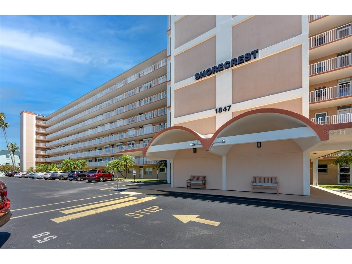 1847 Shore Drive S #404 South Pasadena FL 33707 U8199116 image1