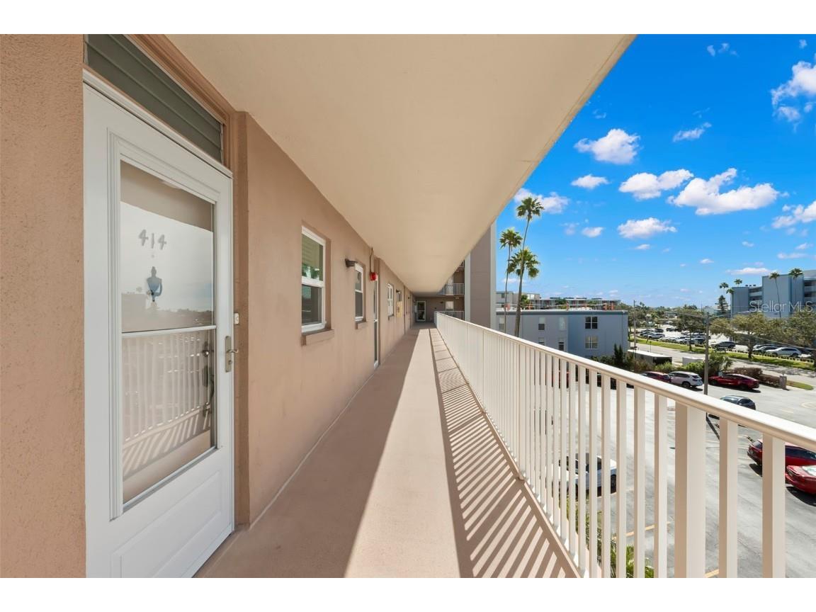 1847 Shore Drive S #414 South Pasadena FL 33707 TB8447021 image2