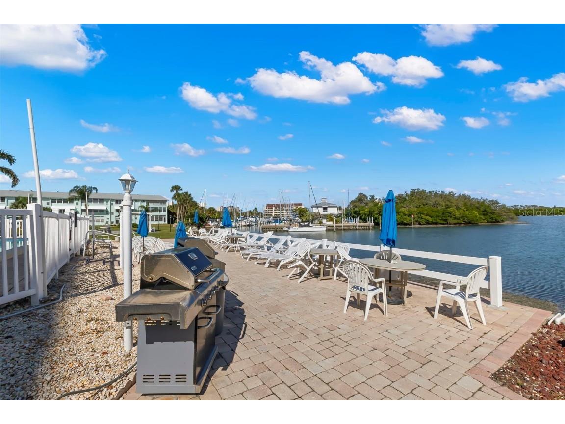 1847 Shore Drive S #414 South Pasadena FL 33707 TB8447021 image25