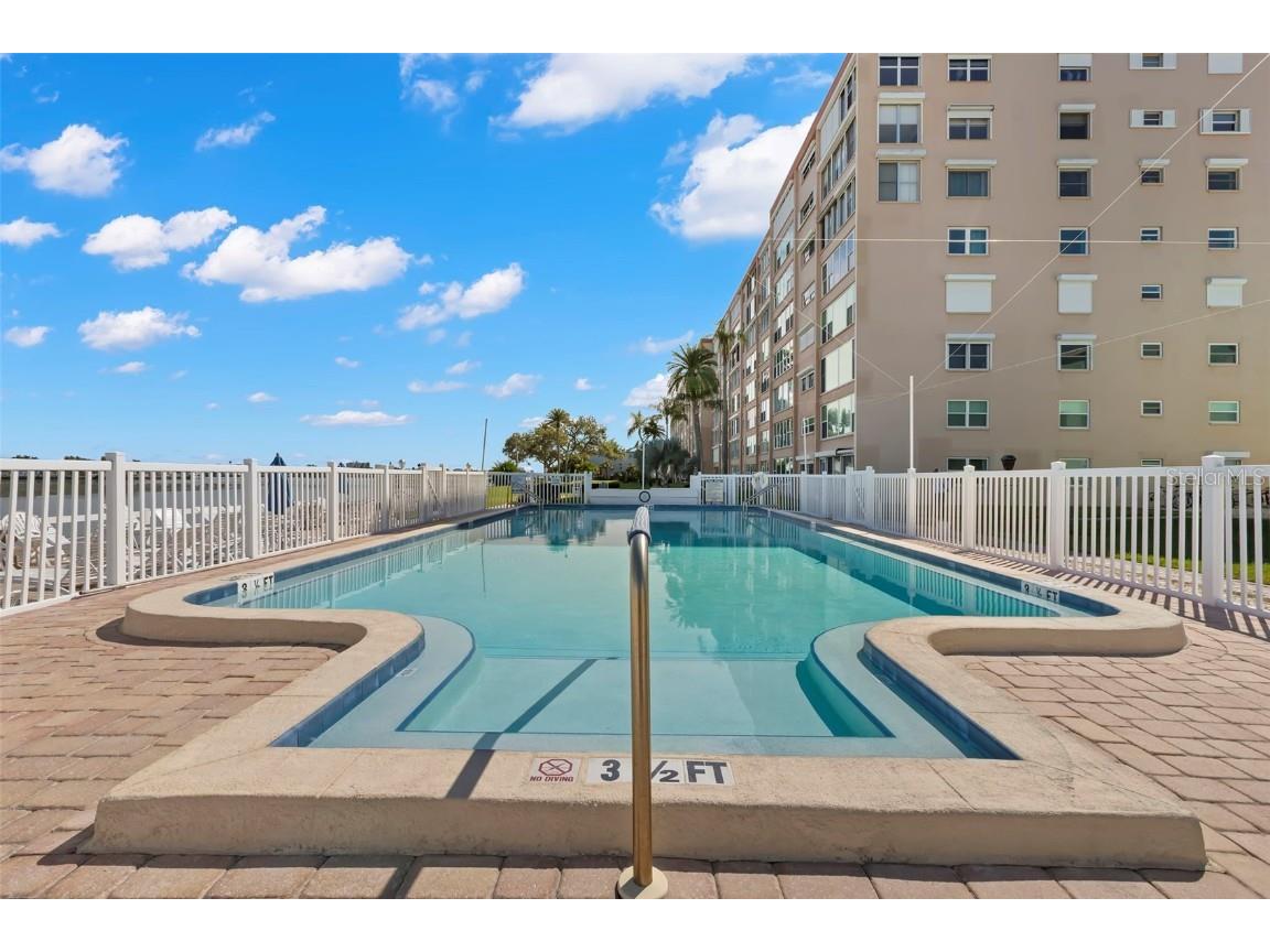 1847 Shore Drive S #414 South Pasadena FL 33707 TB8447021 image26