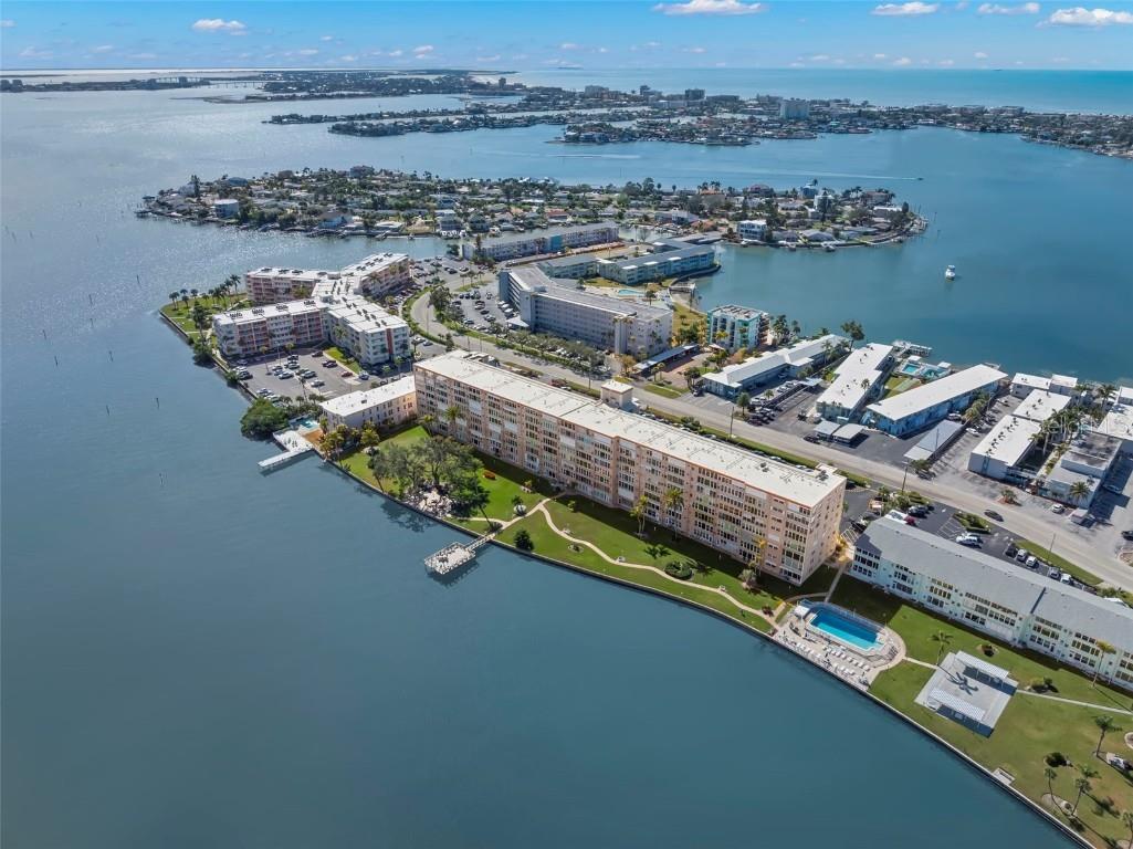 1847 Shore Drive S #414 South Pasadena FL 33707 TB8447021 image32