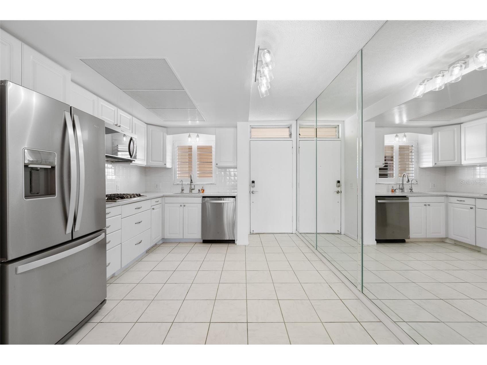 1847 Shore Drive S #509 Saint Petersburg FL 33707 - BOCA CIEGA BAY TB8520277 image10