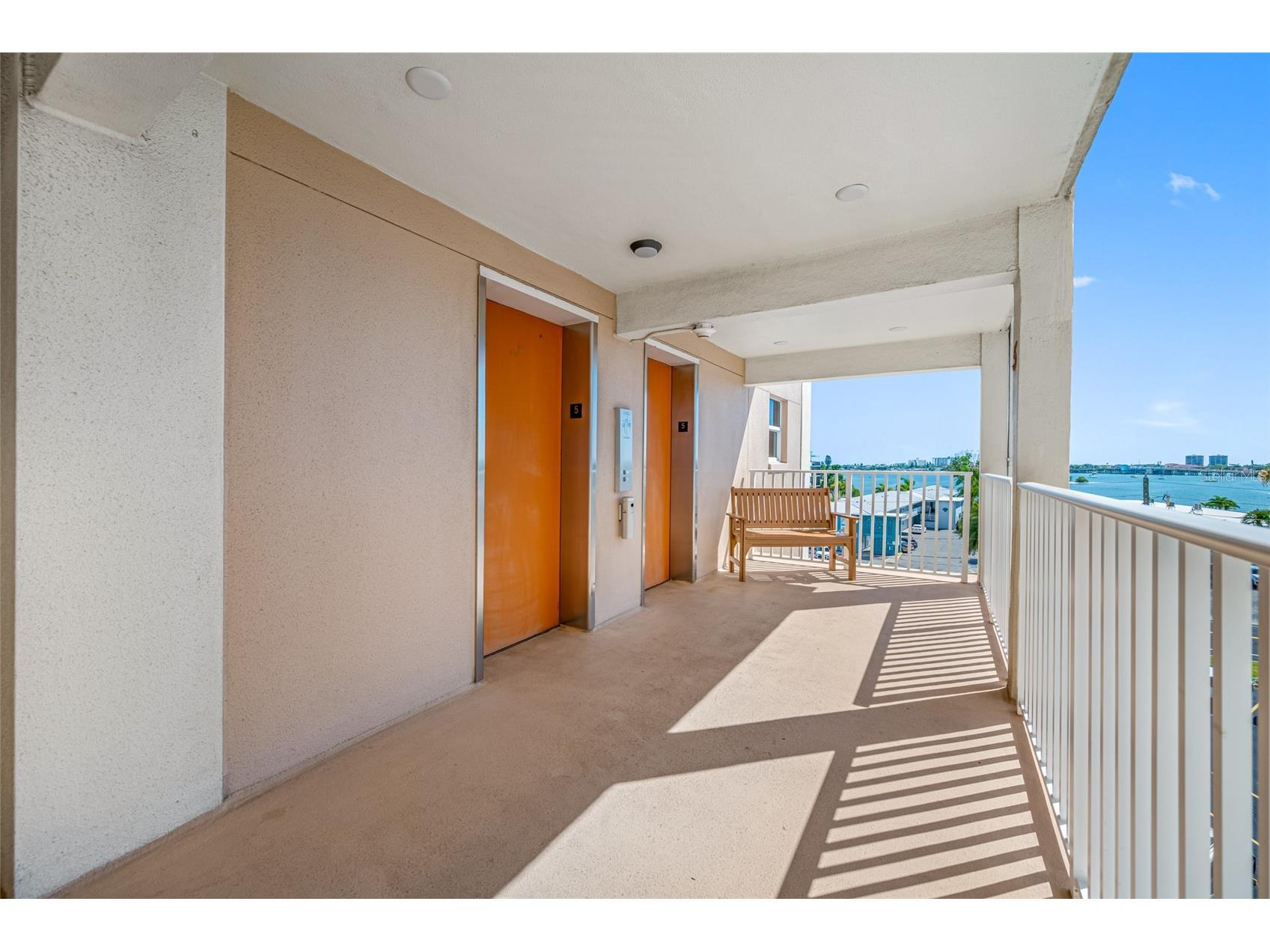1847 Shore Drive S #509 Saint Petersburg FL 33707 - BOCA CIEGA BAY TB8520277 image4