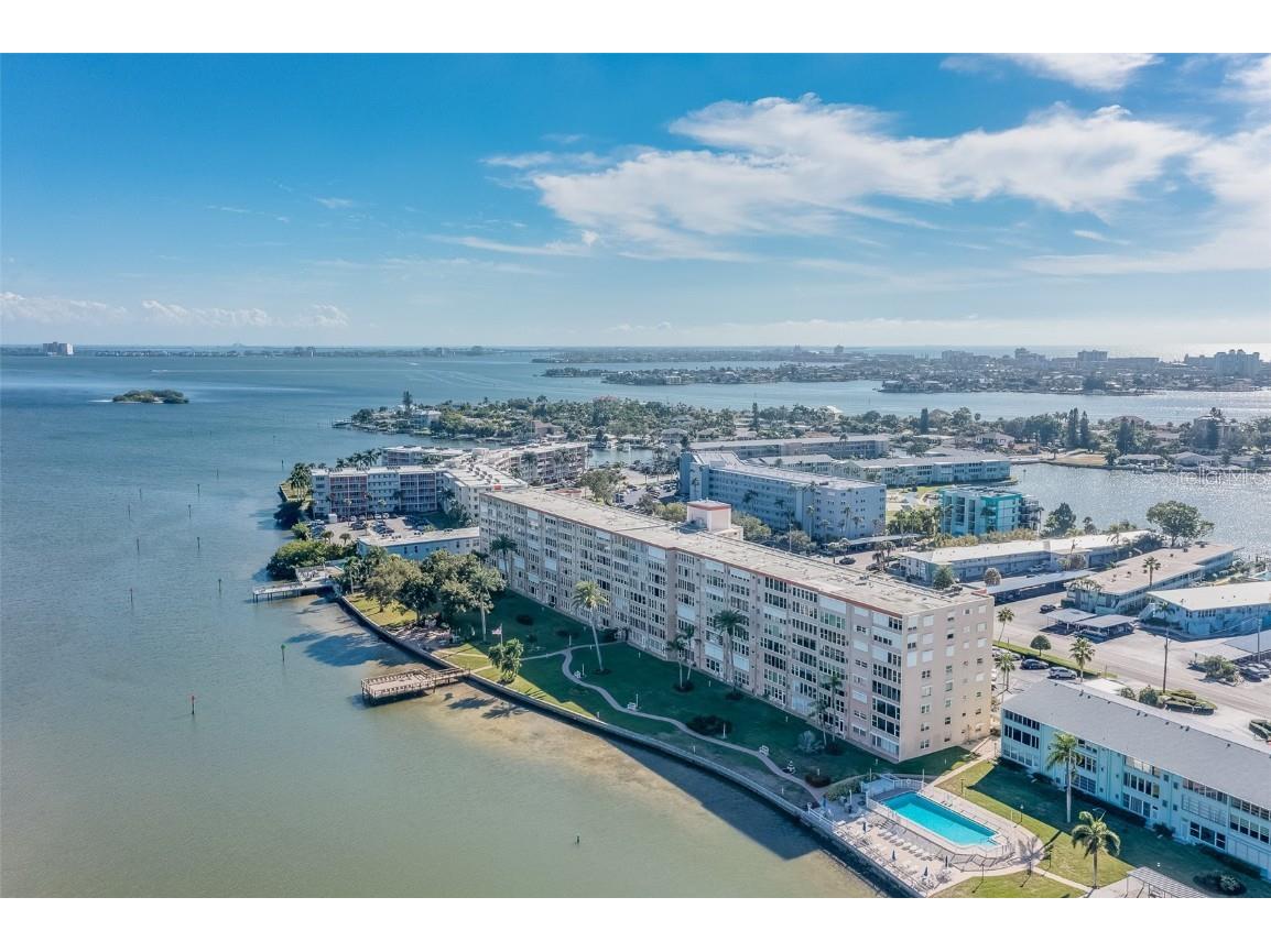 1847 Shore Drive S #516 South Pasadena FL 33707 TB8427264 image1