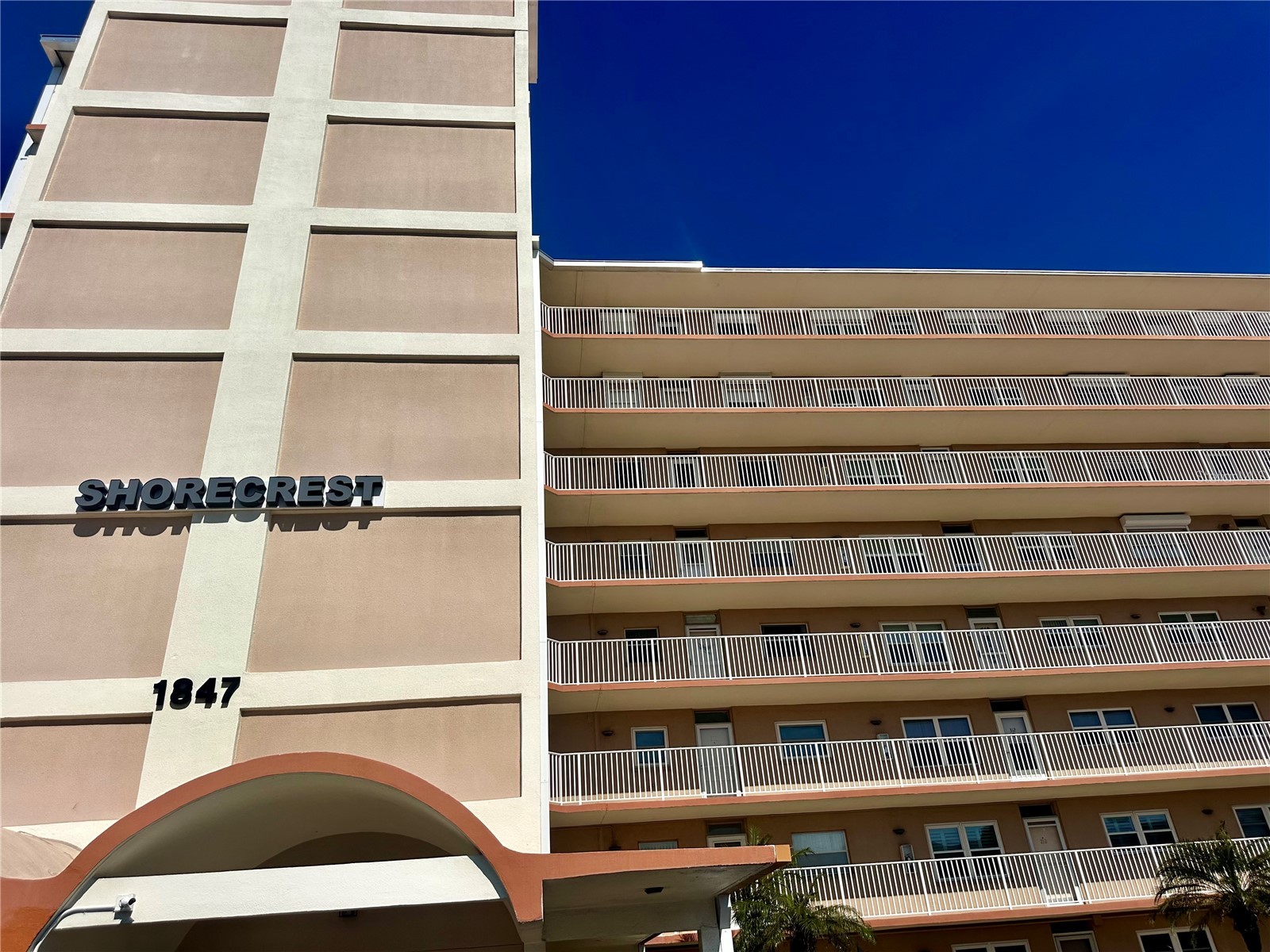 1847 Shore Drive S #710 South Pasadena FL 33707 TB8459423 image1