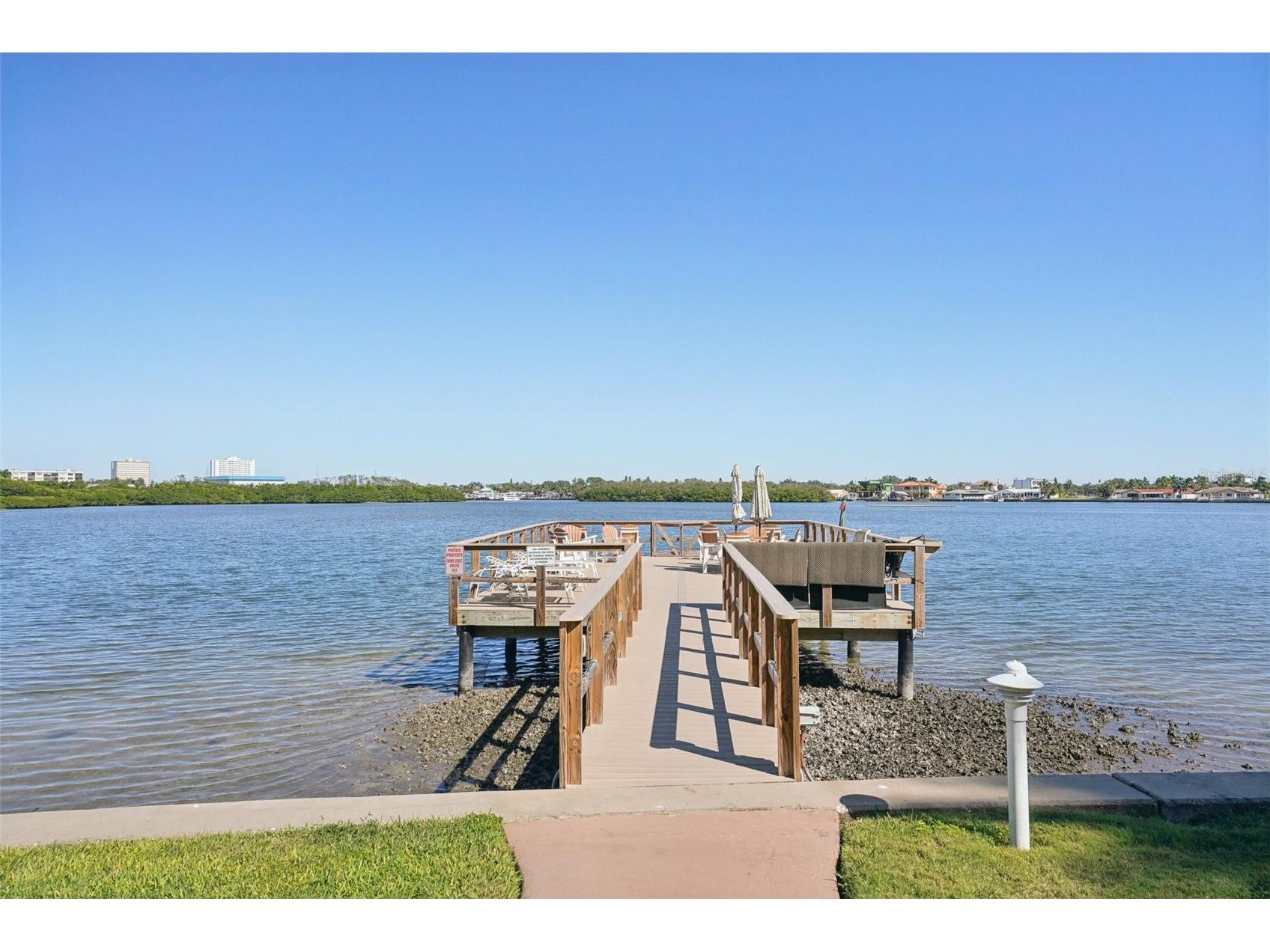 1847 Shore Drive S #711 South Pasadena FL 33707 - BOCA CIEGA BAY TB8515080 image29