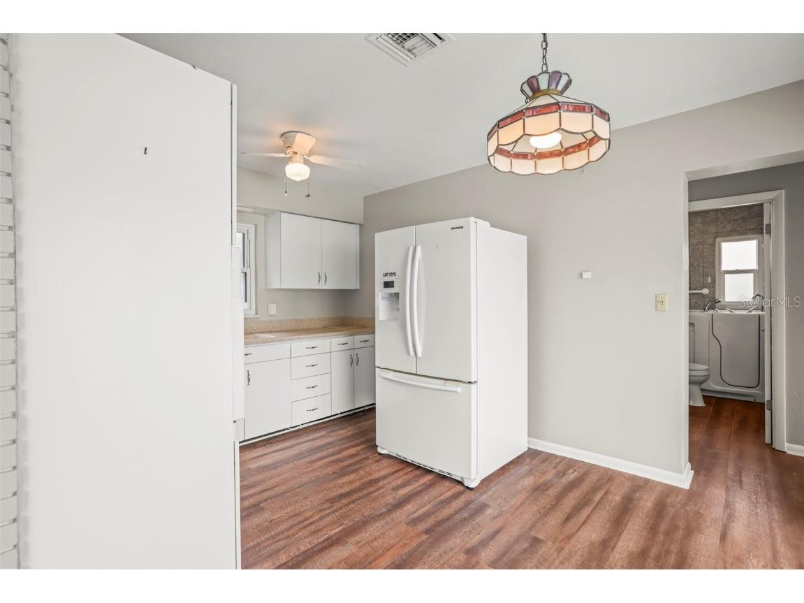 1848 68th Avenue N Saint Petersburg FL 33702 TB8399171 image11