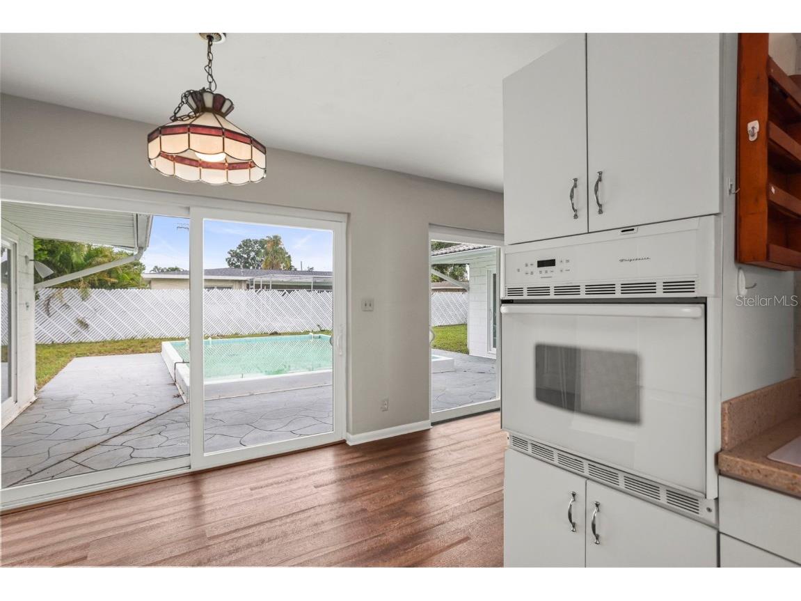 1848 68th Avenue N Saint Petersburg FL 33702 TB8399171 image14