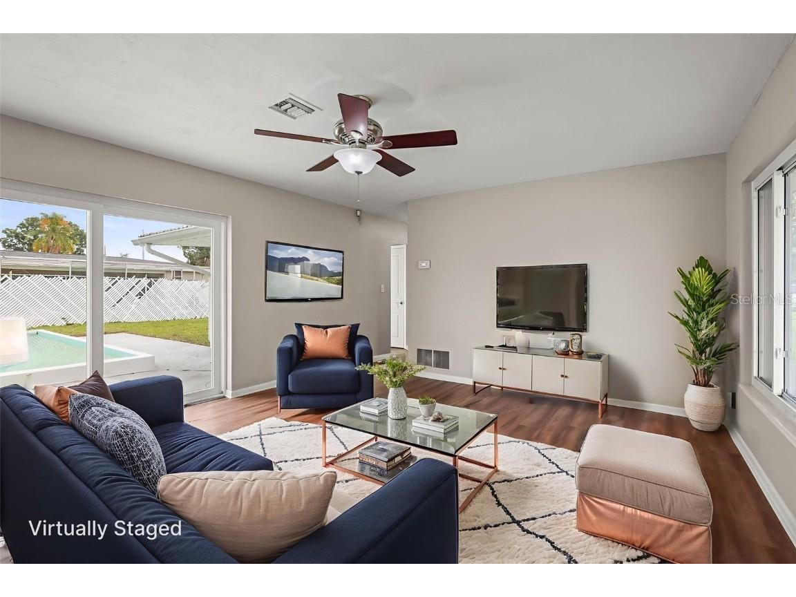 1848 68th Avenue N Saint Petersburg FL 33702 TB8399171 image4