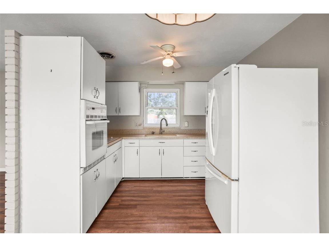 1848 68th Avenue N Saint Petersburg FL 33702 TB8399171 image9