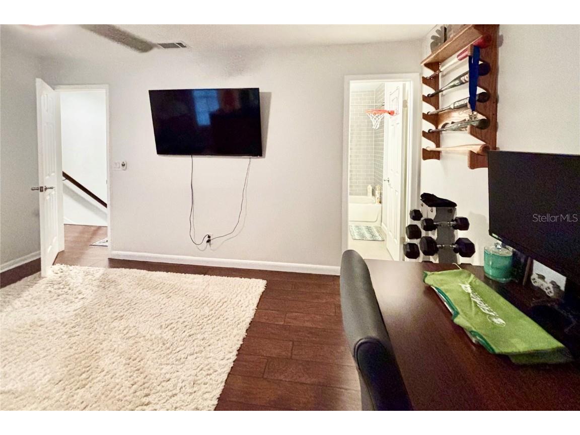 1848 Mill Run Circle Tampa FL 33613 TB8426287 image11