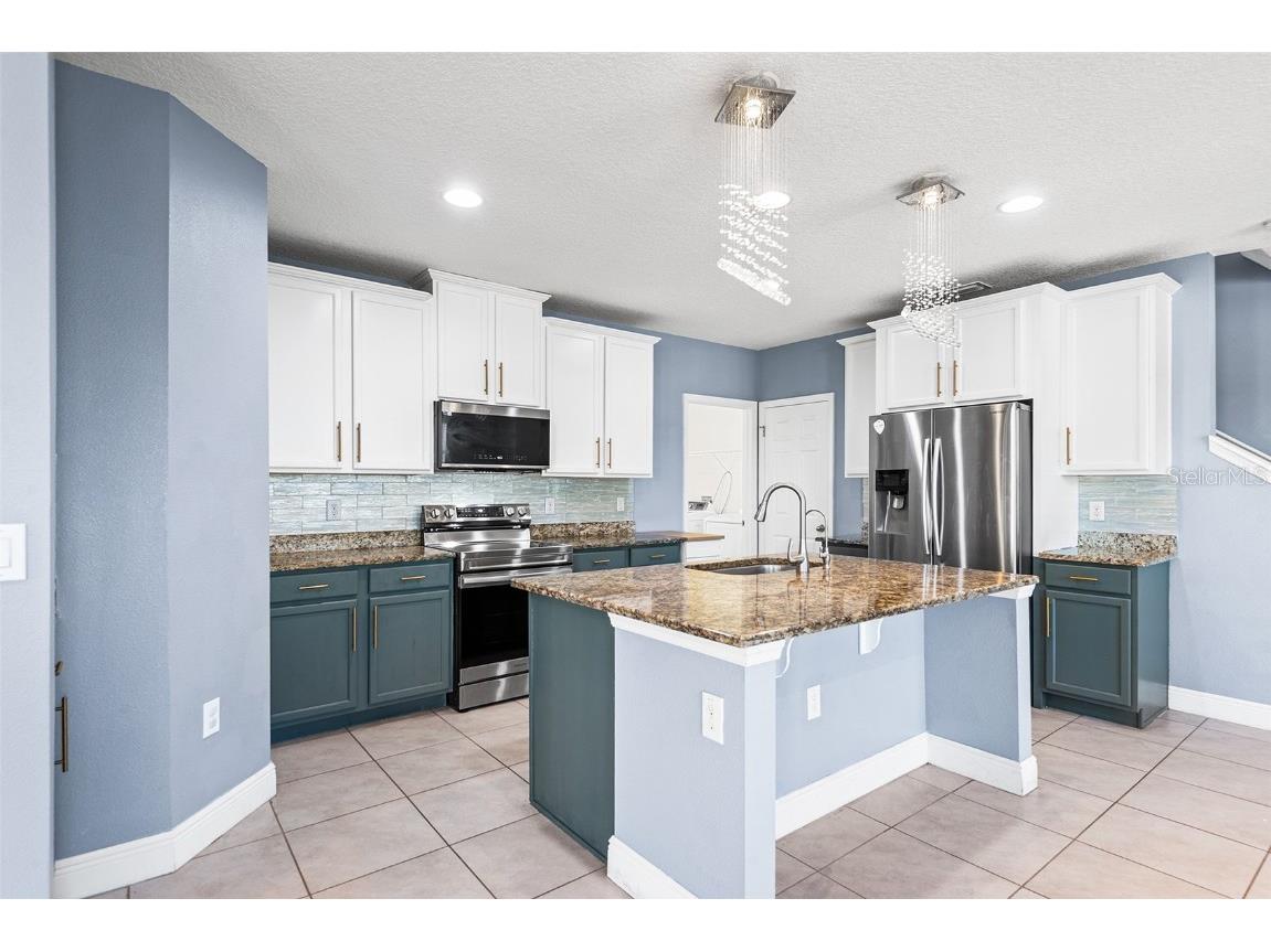 1848 Oak Hammock Court Lutz FL 33558 O6363388 image3