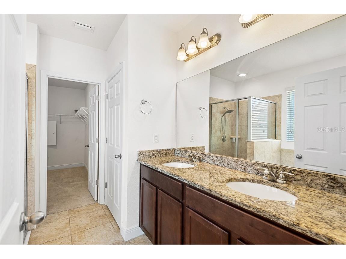 1848 Oak Hammock Court Lutz FL 33558 O6363388 image8