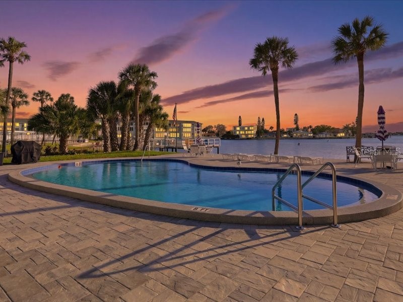1848 Shore Drive S #301 South Pasadena FL 33707 - BOCA CIEGA BAY TB8485820 image3