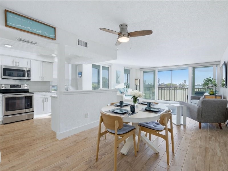 1848 Shore Drive S #301 South Pasadena FL 33707 - BOCA CIEGA BAY TB8485820 image6