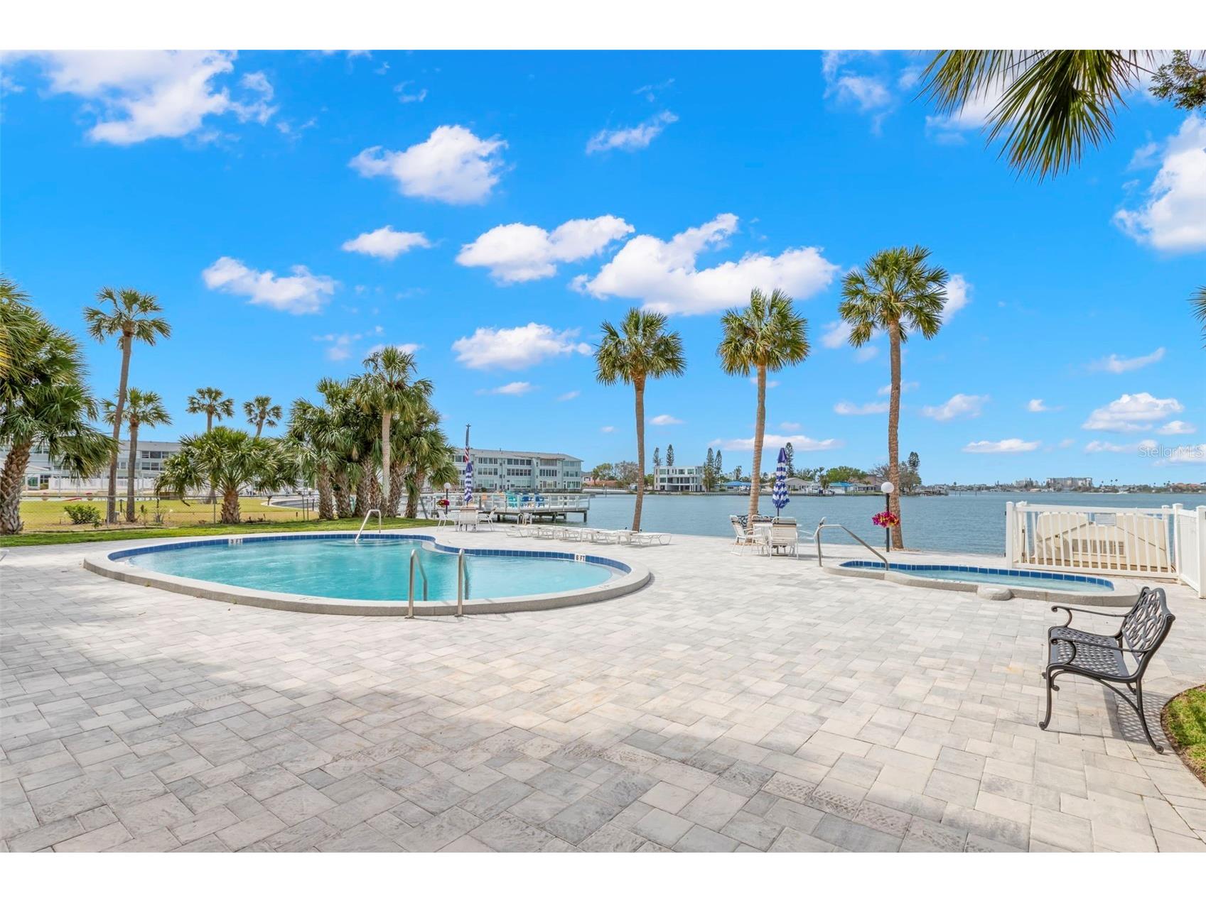 1848 Shore Drive S #402 South Pasadena FL 33707 TB8488247 image26