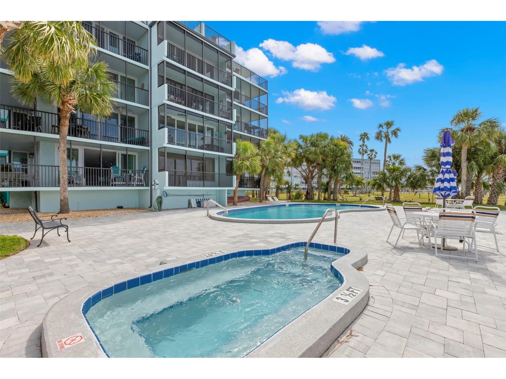 1848 Shore Drive S #402 South Pasadena FL 33707 TB8488247 image27