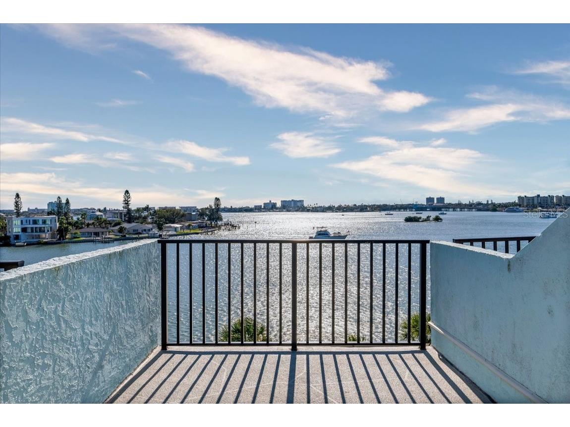 1848 Shore Drive S #501 South Pasadena FL 33707 TB8449140 image29