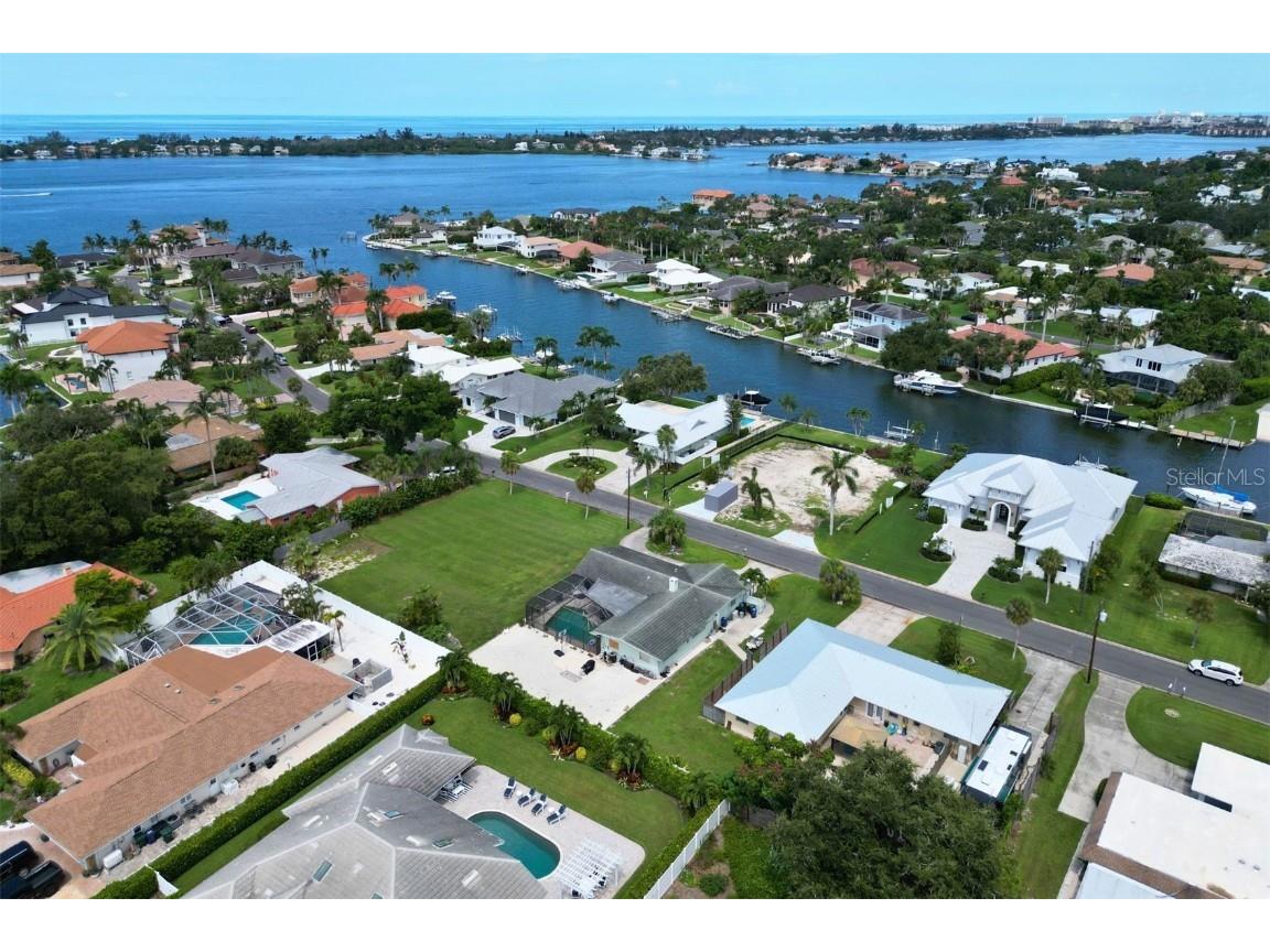 1848 Southpointe Drive Sarasota FL 34231 A4660320 image5