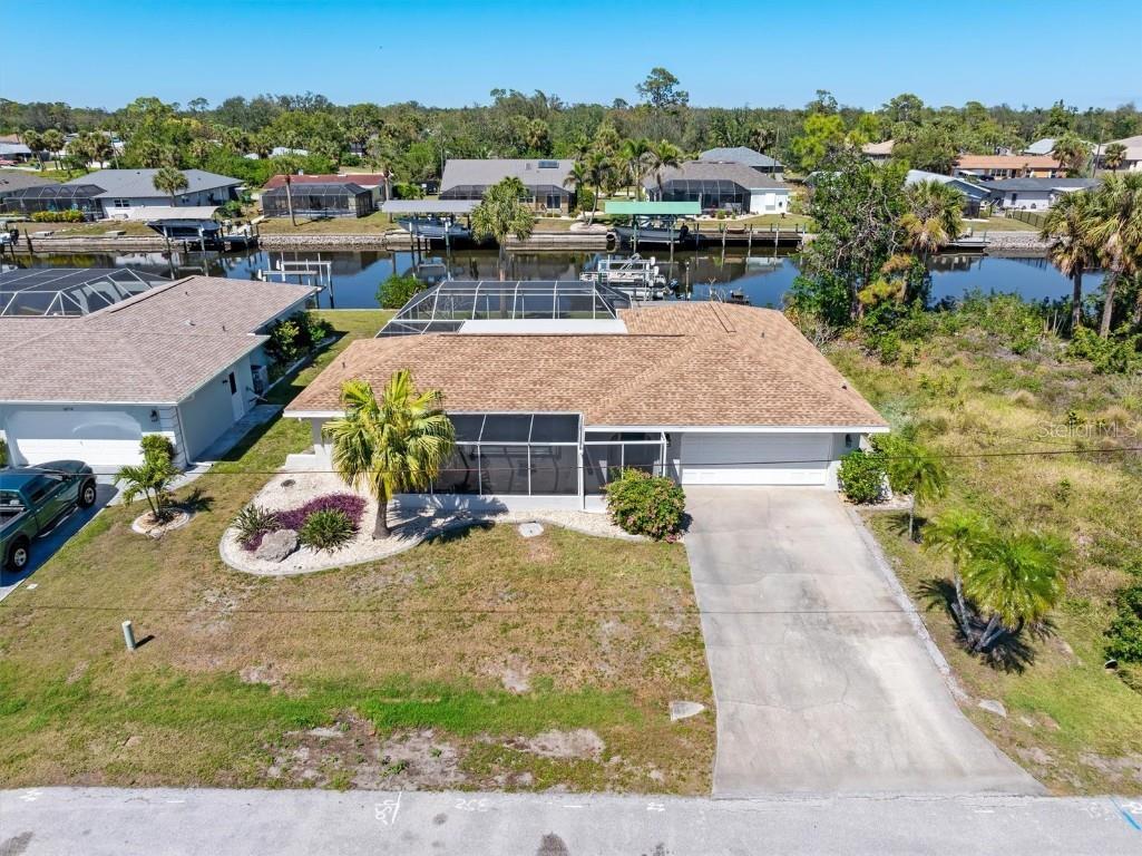 18486 Briggs Circle Port Charlotte FL 33948 - ACKERMAN WATERWAY C7506649 image1