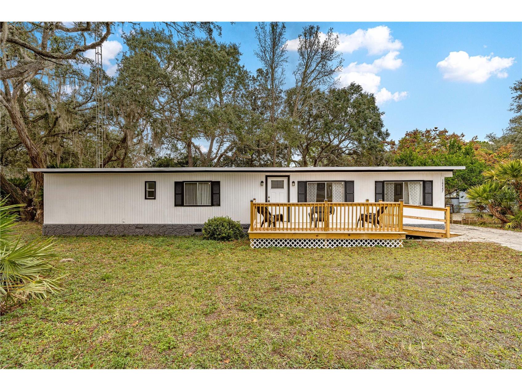 18487 SE 18th Street Road Silver Springs FL 34488 G5105874 image1