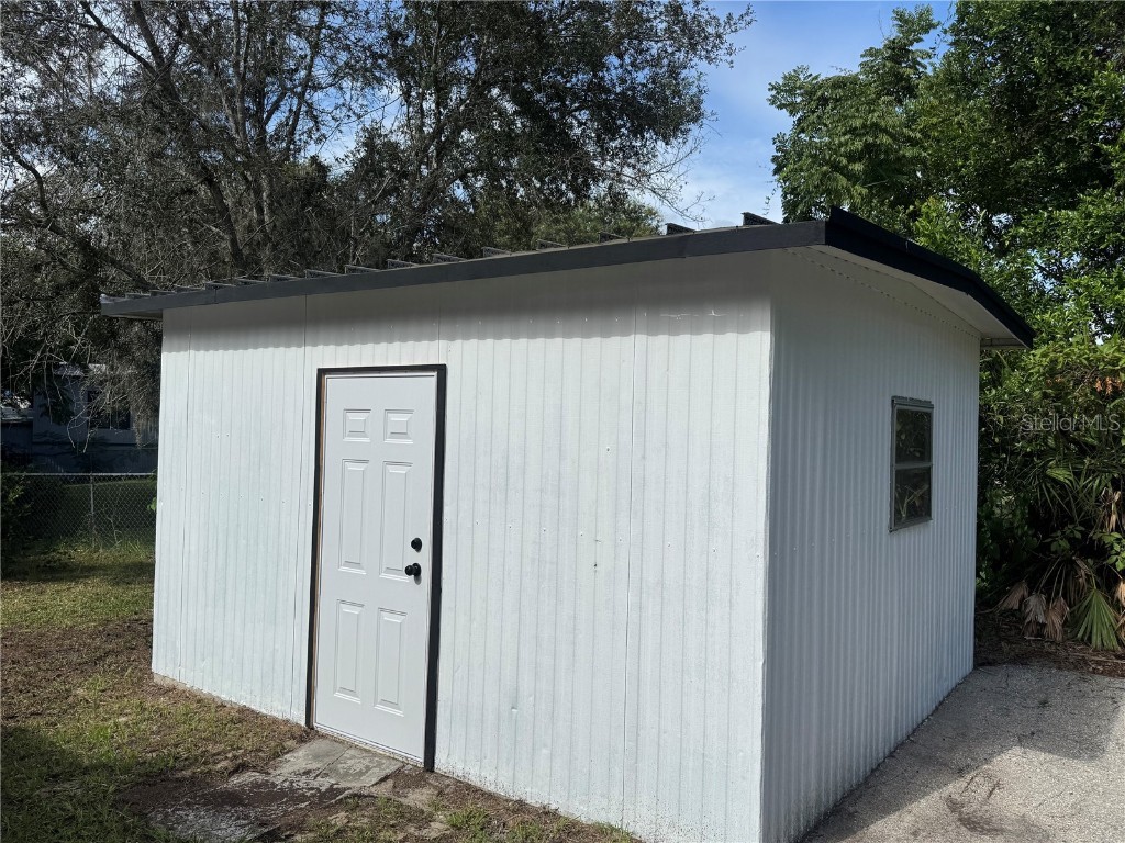 18487 SE 18th Street Road Silver Springs FL 34488 OM708359 image2