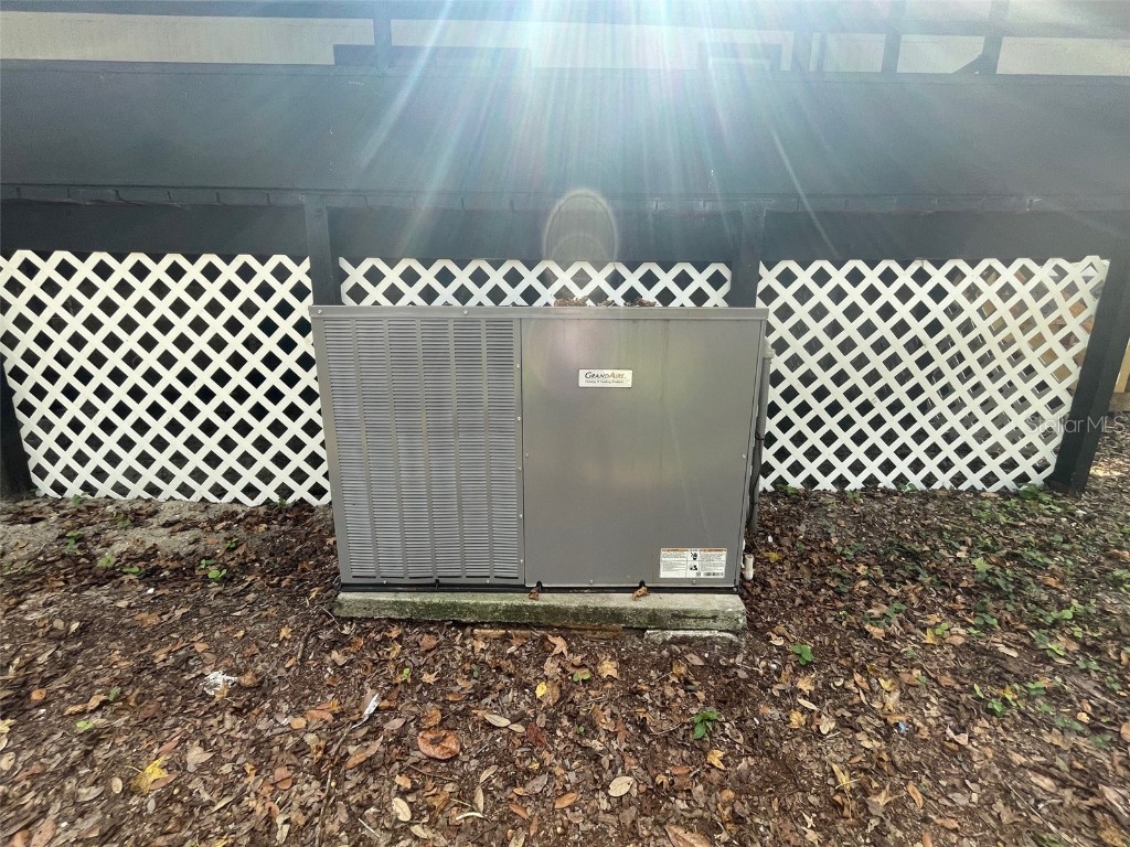 18487 SE 18th Street Road Silver Springs FL 34488 OM708359 image34