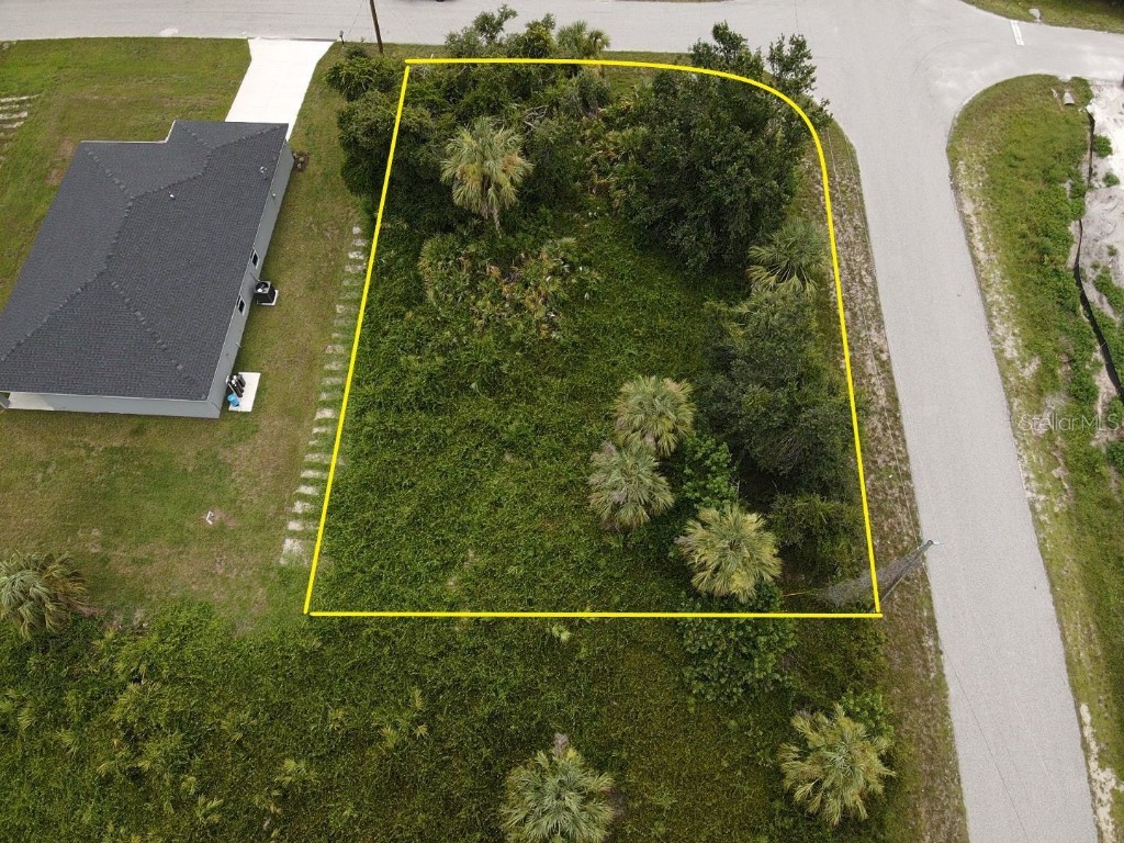 18491 Jefferson Avenue Port Charlotte FL 33954 C7478504 image1