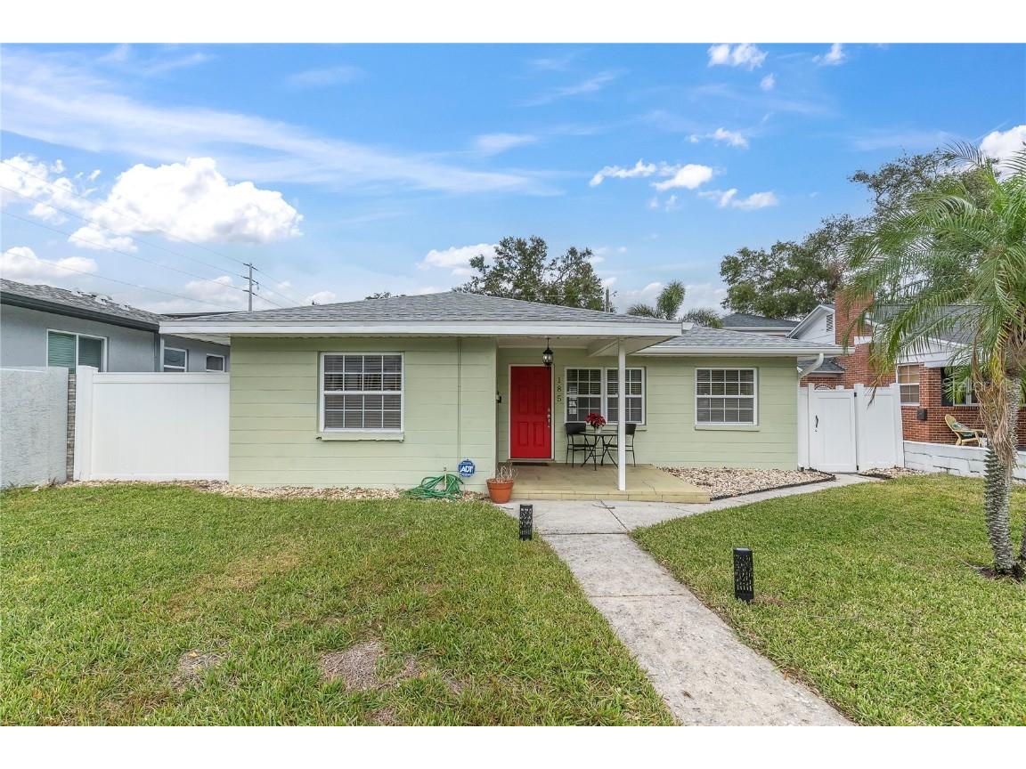 185 22nd Avenue N Saint Petersburg FL 33704 TB8331376 image1