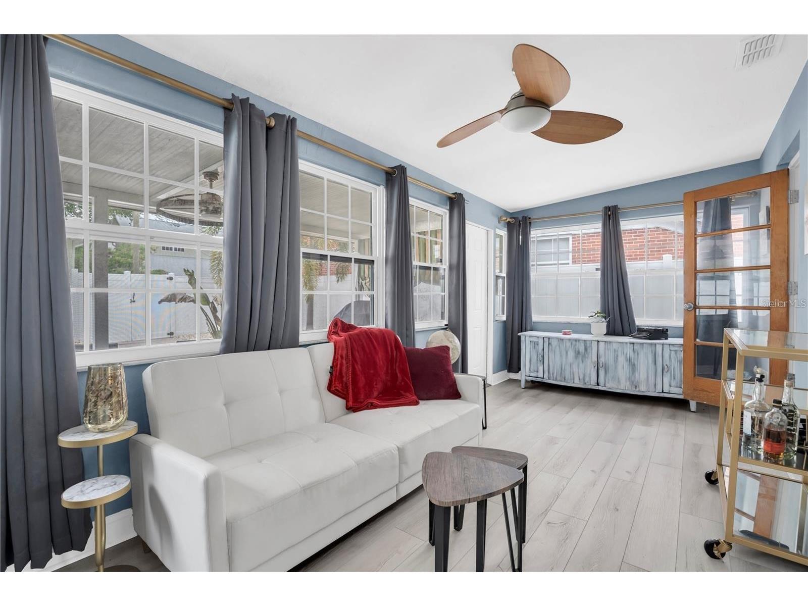 185 22nd Avenue N Saint Petersburg FL 33704 TB8524887 image11