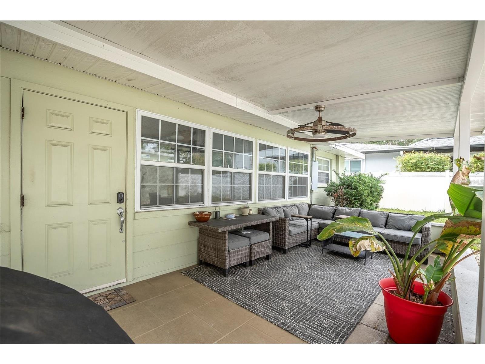 185 22nd Avenue N Saint Petersburg FL 33704 TB8524887 image16
