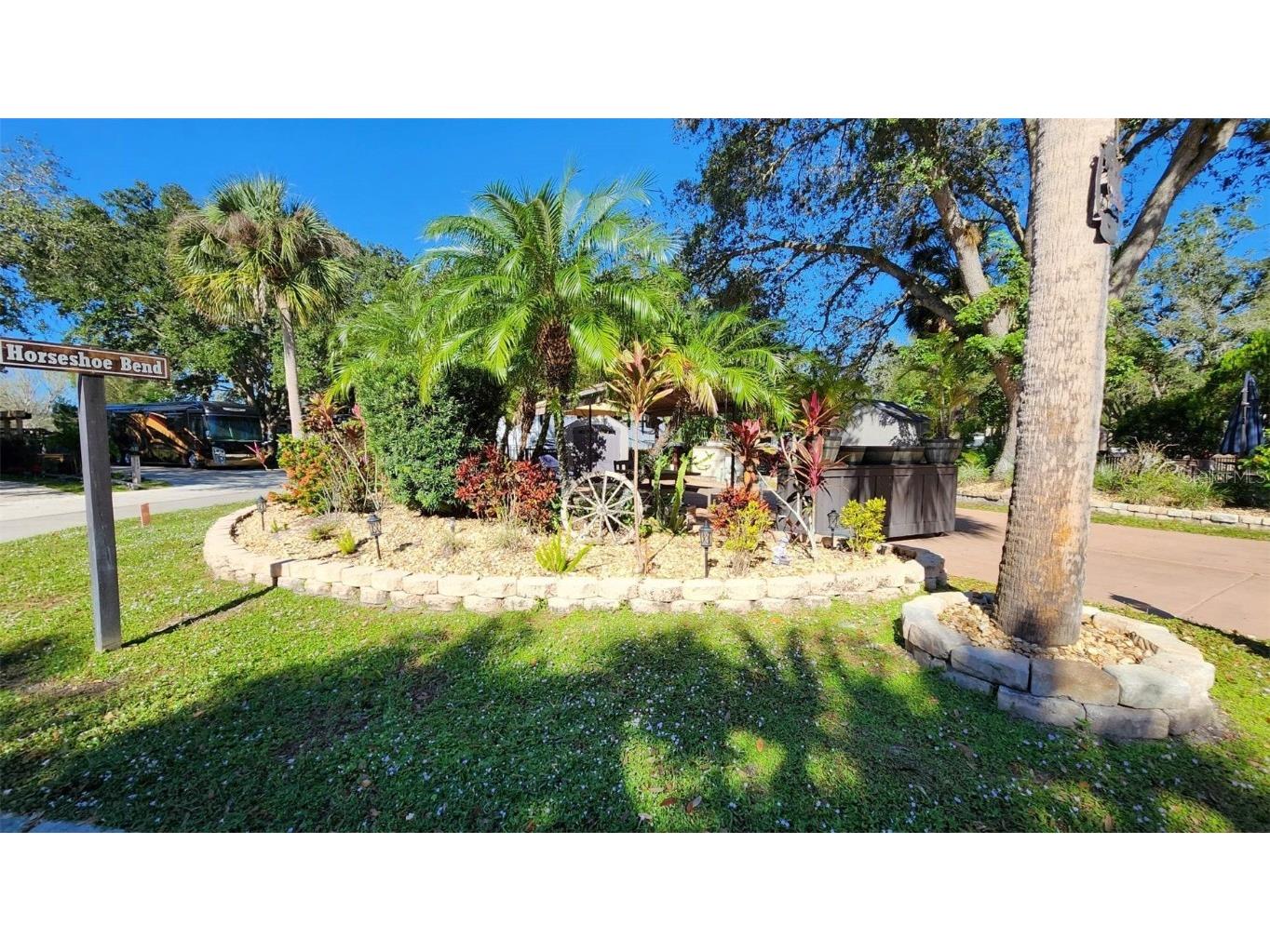 185 Appaloosa Trail E Lake Wales FL 33898 U8184321 image1