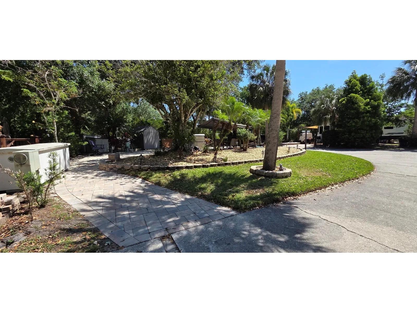 185 Appaloosa Trail River Ranch FL 33867 TB8526704 image8
