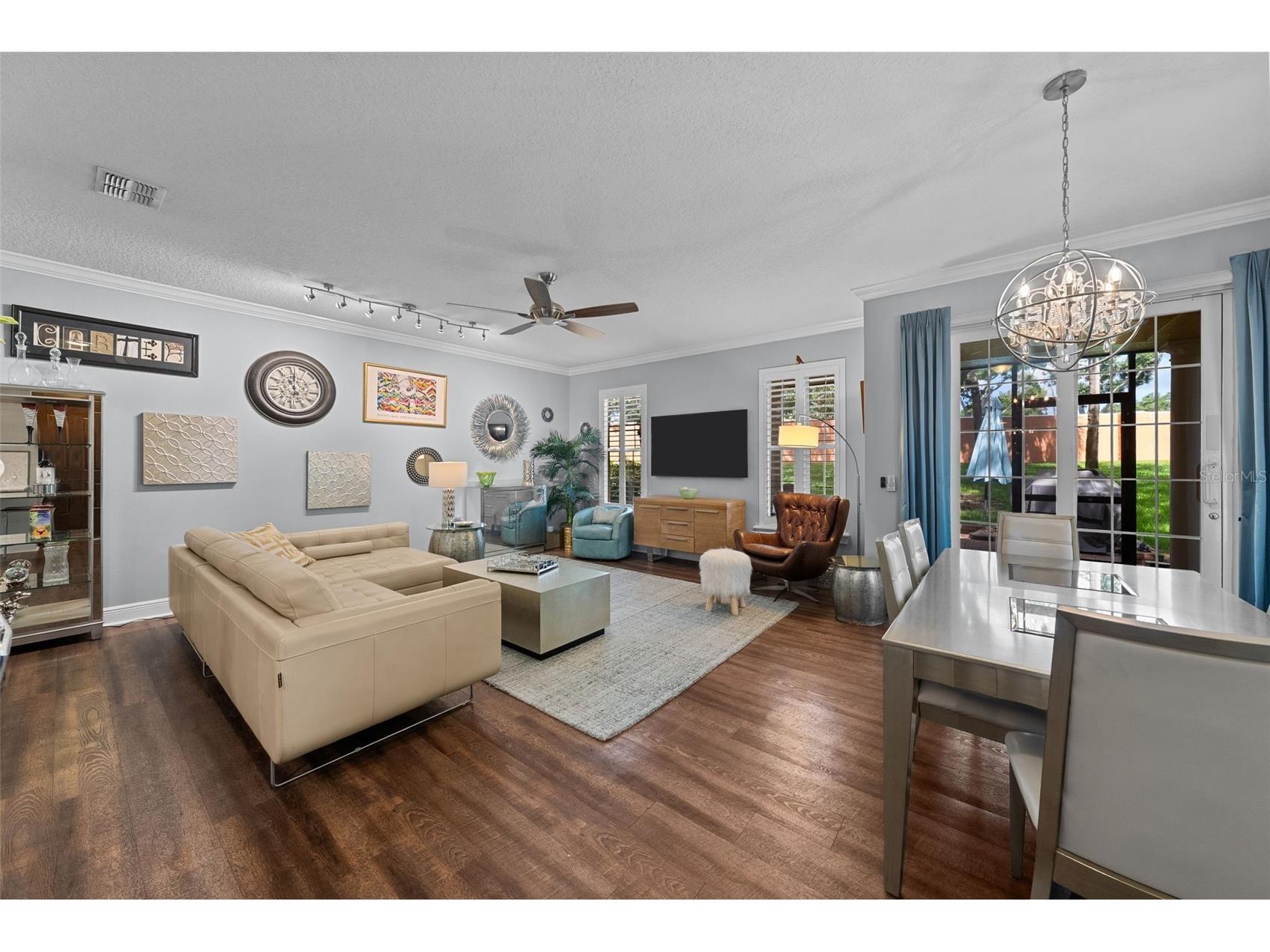 185 Banyan Bay Drive Saint Petersburg FL 33705 - LITTLE BAYOU TO TAMPA BAY TB8527162 image3
