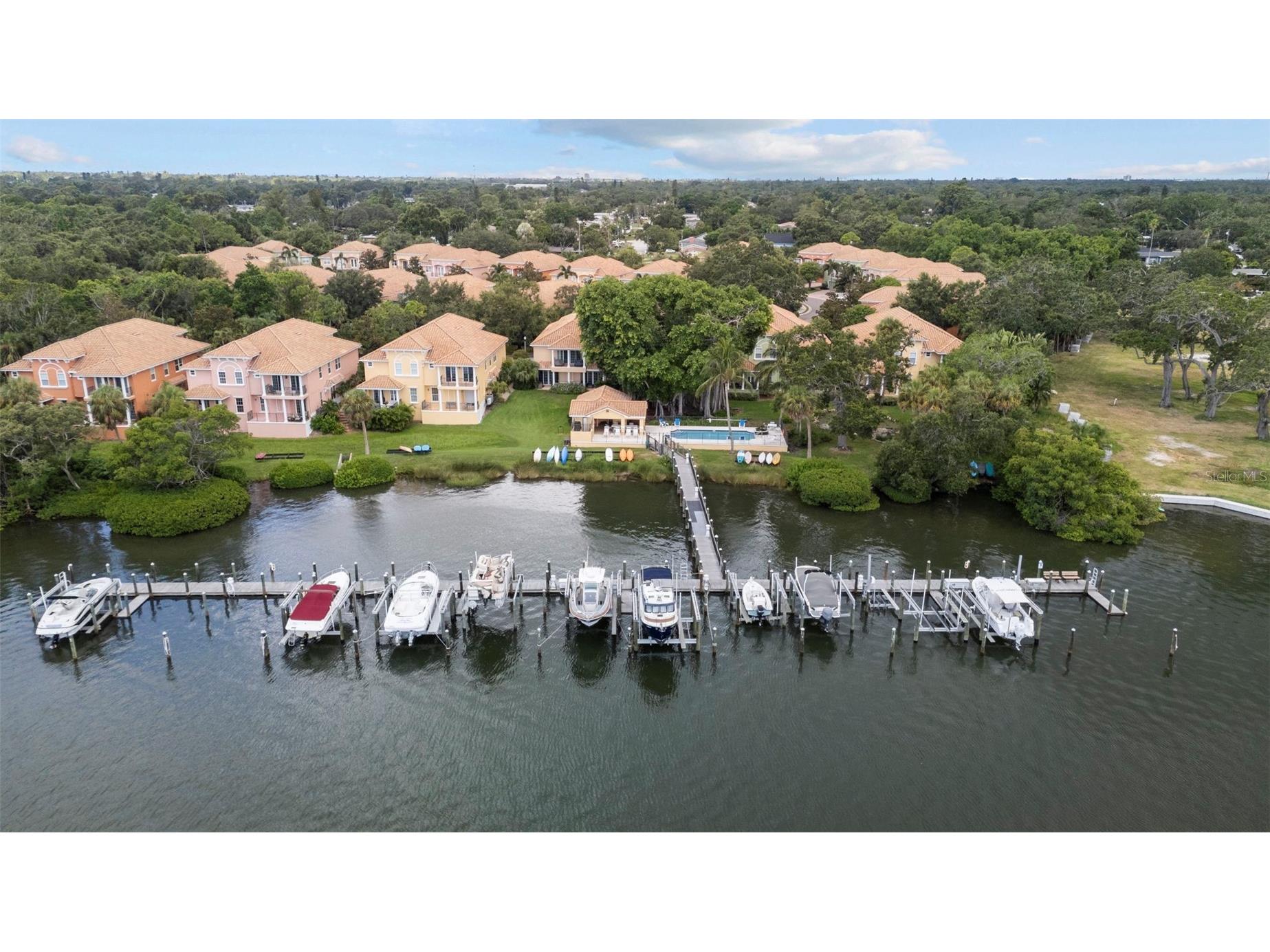 185 Banyan Bay Drive Saint Petersburg FL 33705 - LITTLE BAYOU TO TAMPA BAY TB8527162 image46