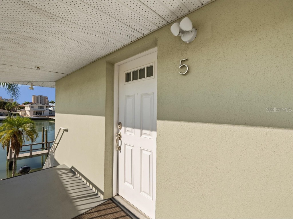 185 Brightwater Drive #5 Clearwater Beach FL 33767 TB8442040 image3